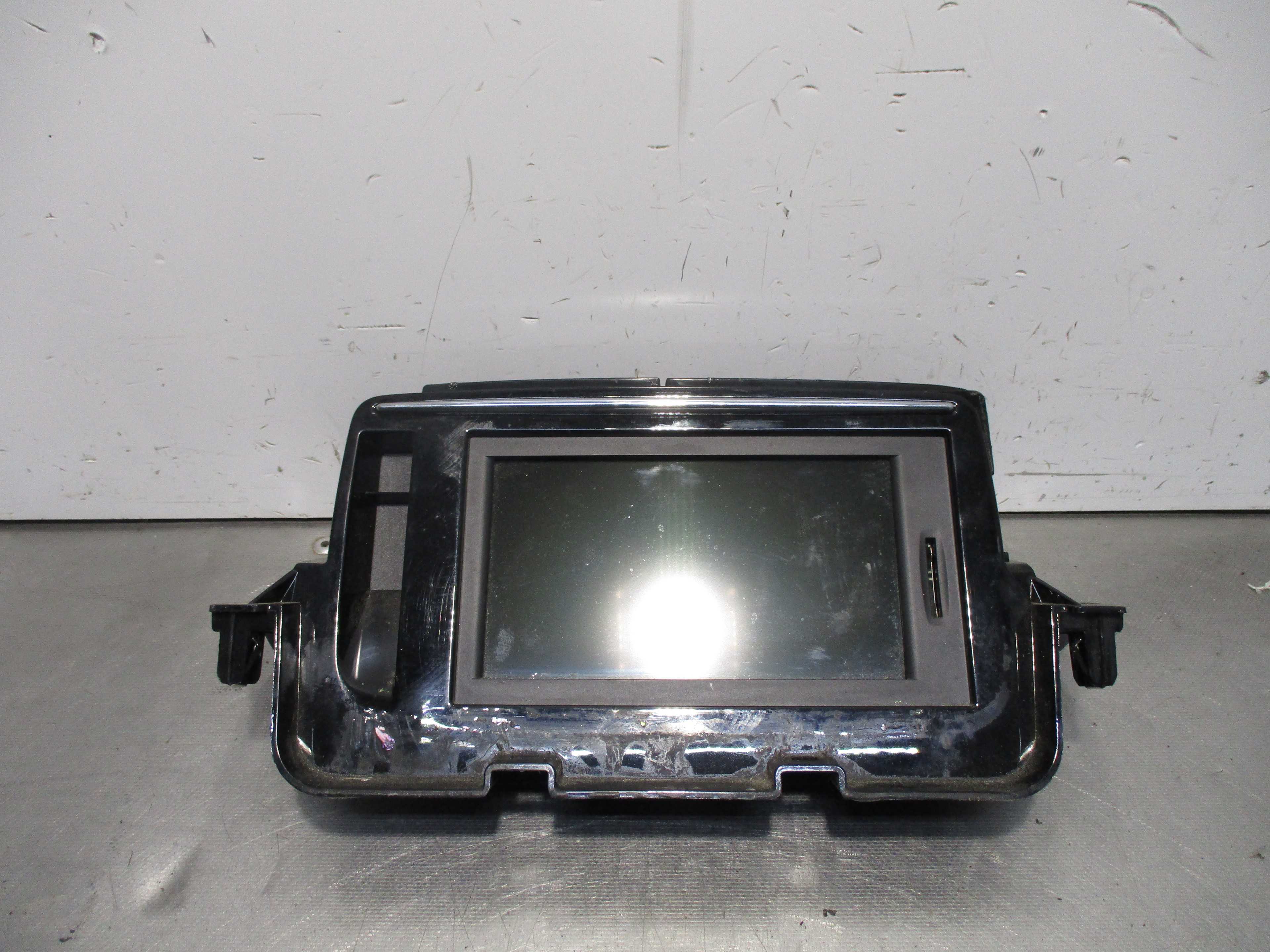 Recambio de pantalla multifuncion para renault megane iii sport tourer business referencia OEM IAM 259153411R  