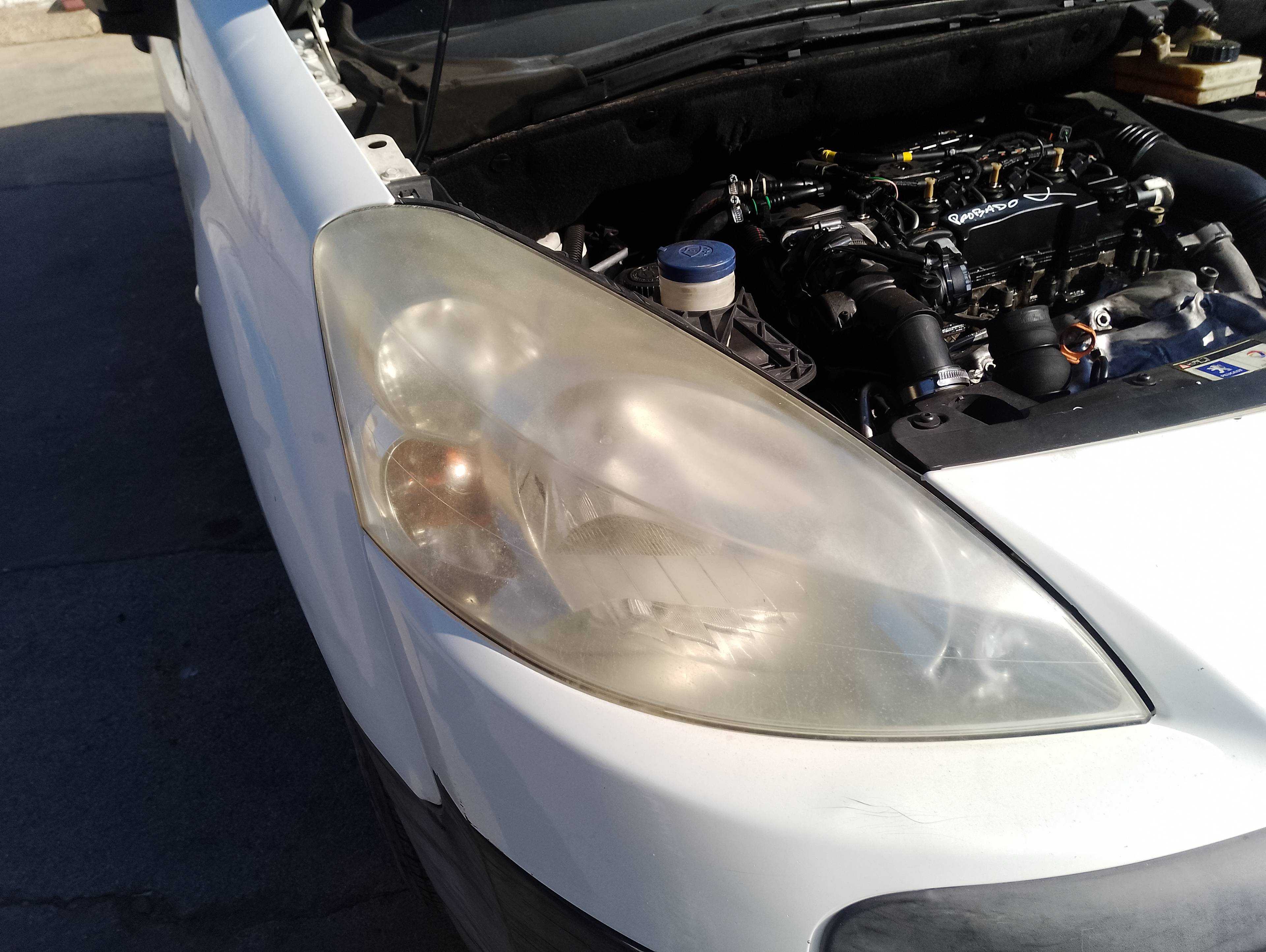 Recambio de faro derecho para peugeot partner kasten confort l1 referencia OEM IAM   