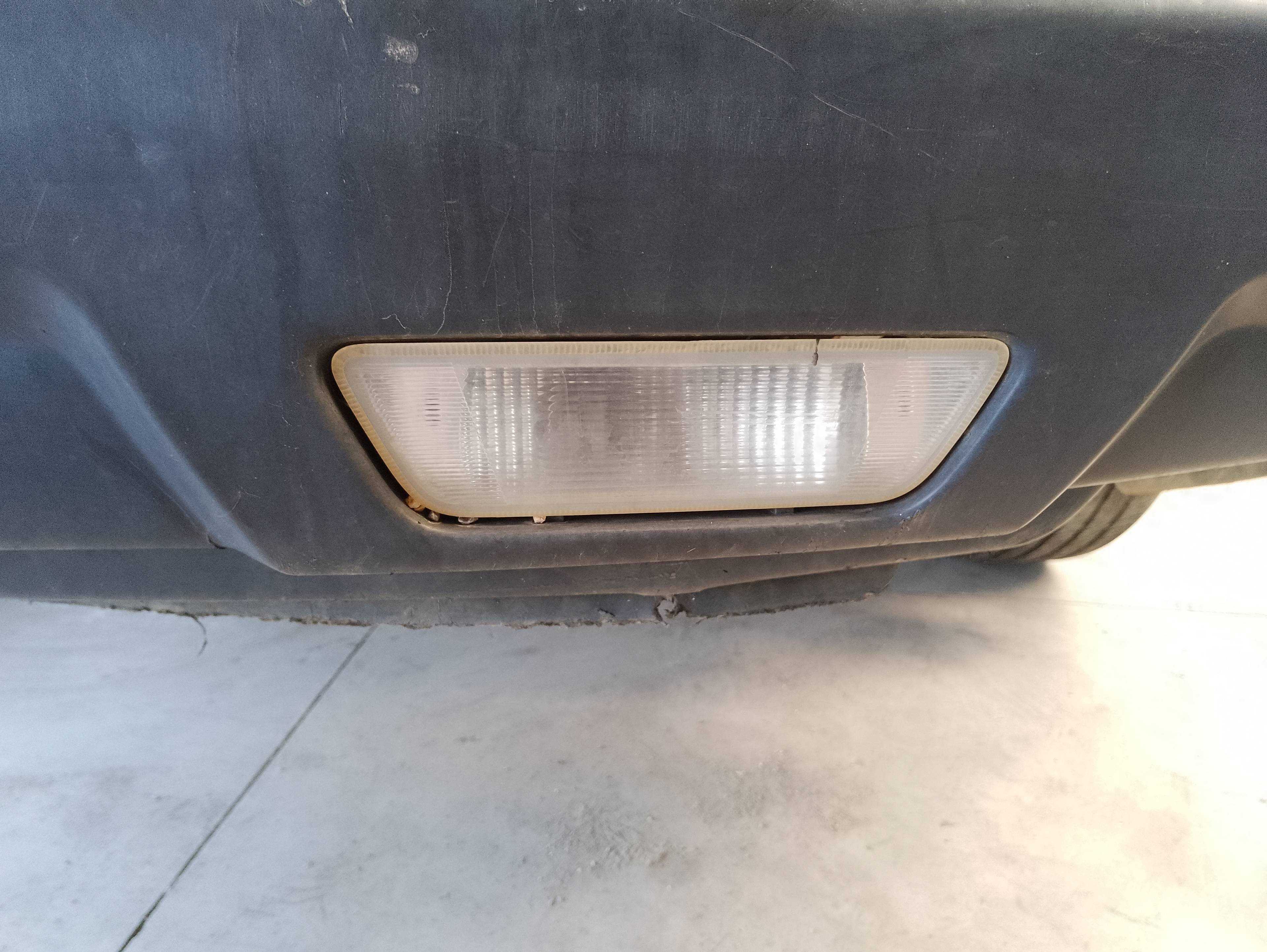 Recambio de piloto marcha atras para nissan x-trail (t31) le referencia OEM IAM   