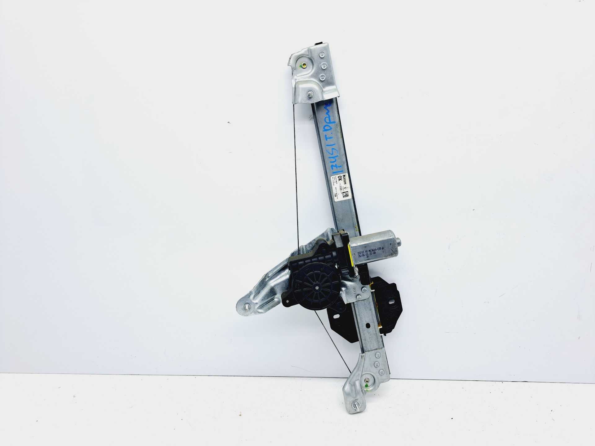 Recambio de elevalunas trasero derecho para dacia sandero comfort referencia OEM IAM 827206057R  