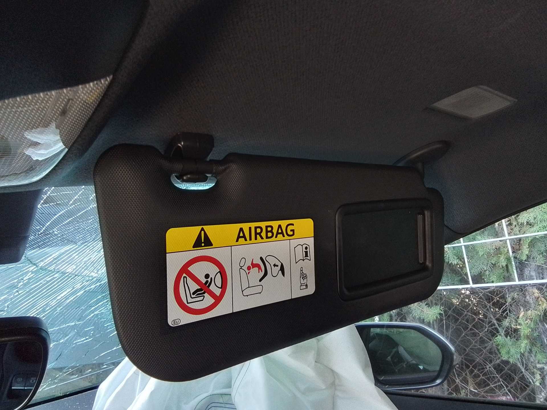 Recambio de parasol derecho para toyota corolla hybrid (e21) 1.8 referencia OEM IAM   