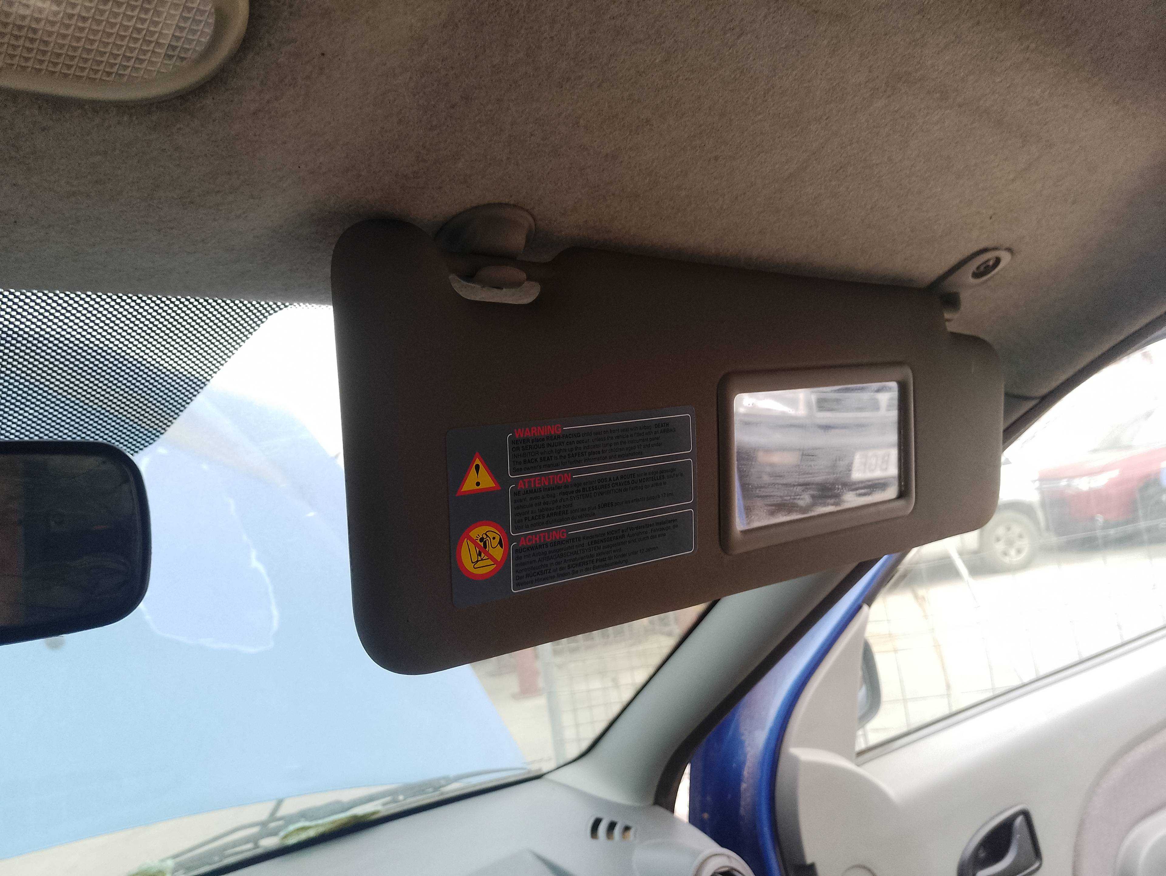 Recambio de parasol derecho para dacia logan 1.5 dci diesel cat referencia OEM IAM   