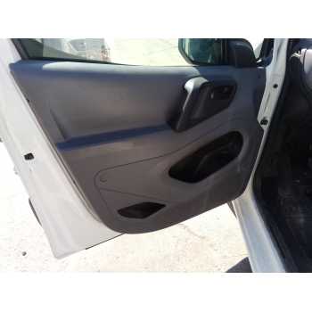 GUARNECIDO PUERTA DELANTERA IZQUIERDA 