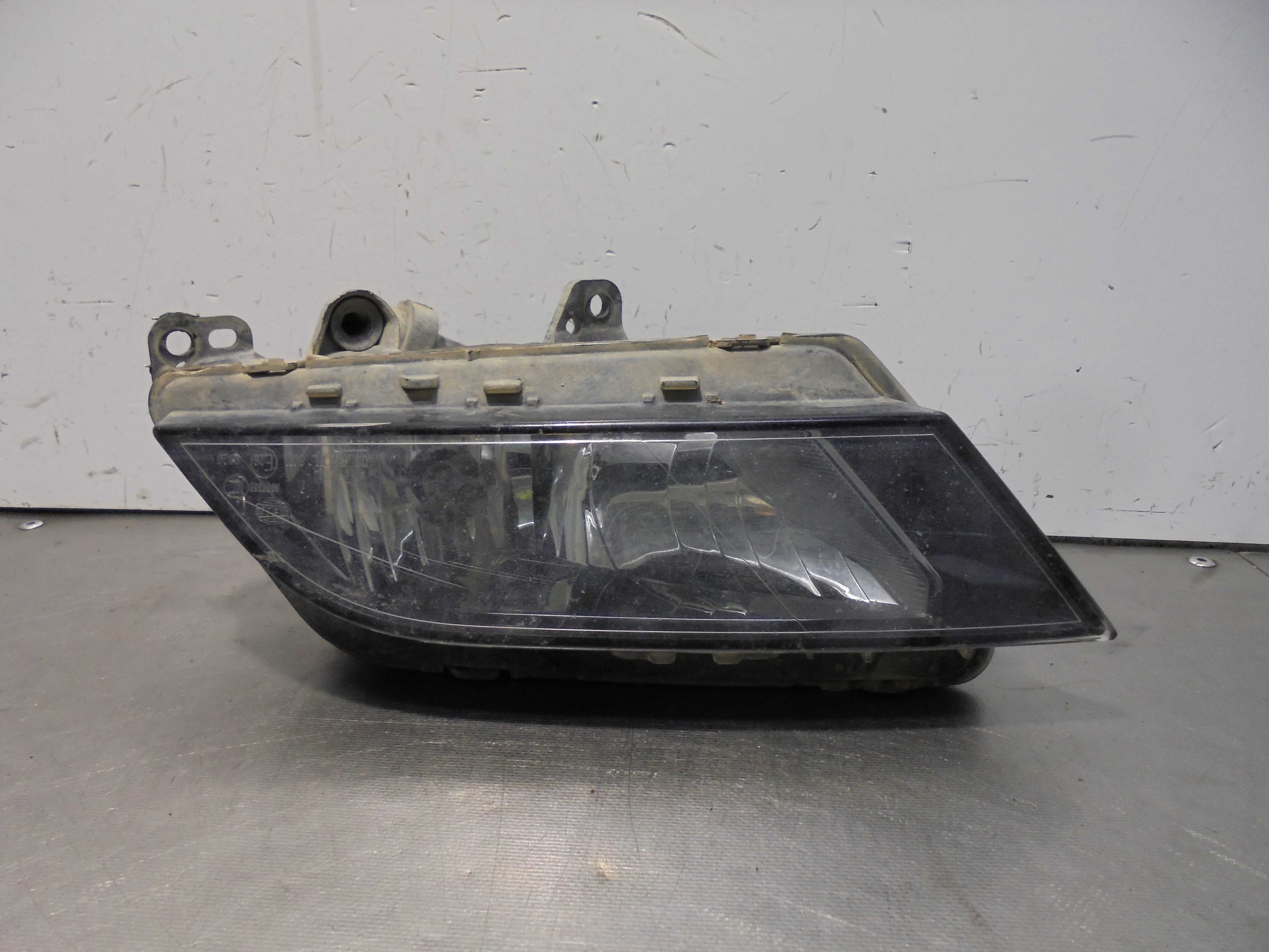 Recambio de faro antiniebla izquierdo para seat ibiza (6j5) reference referencia OEM IAM 6J9941701A HELLA 