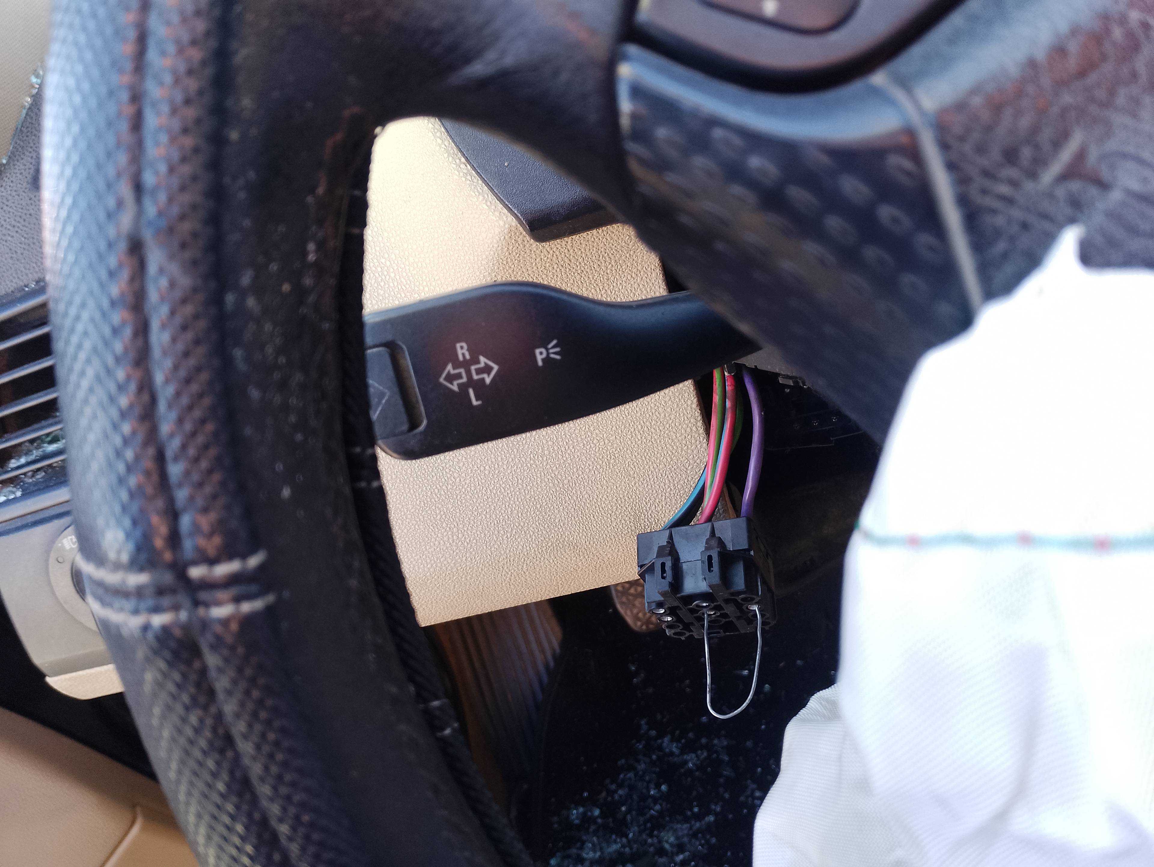 Recambio de mando intermitentes para bmw x3 (e83) 2.0i referencia OEM IAM   