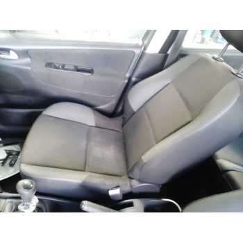ASIENTO DELANTERO DERECHO 