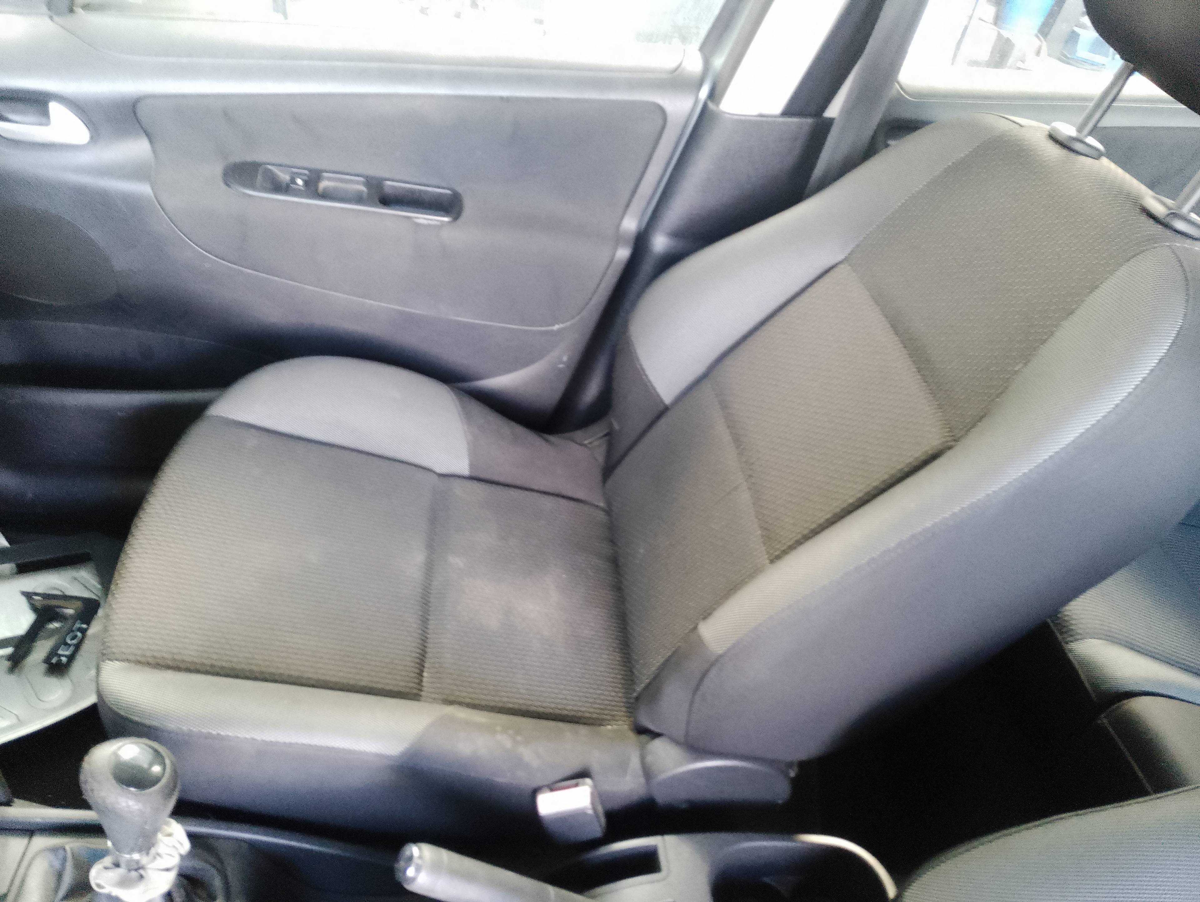 Recambio de asiento delantero derecho para peugeot 207 confort referencia OEM IAM   
