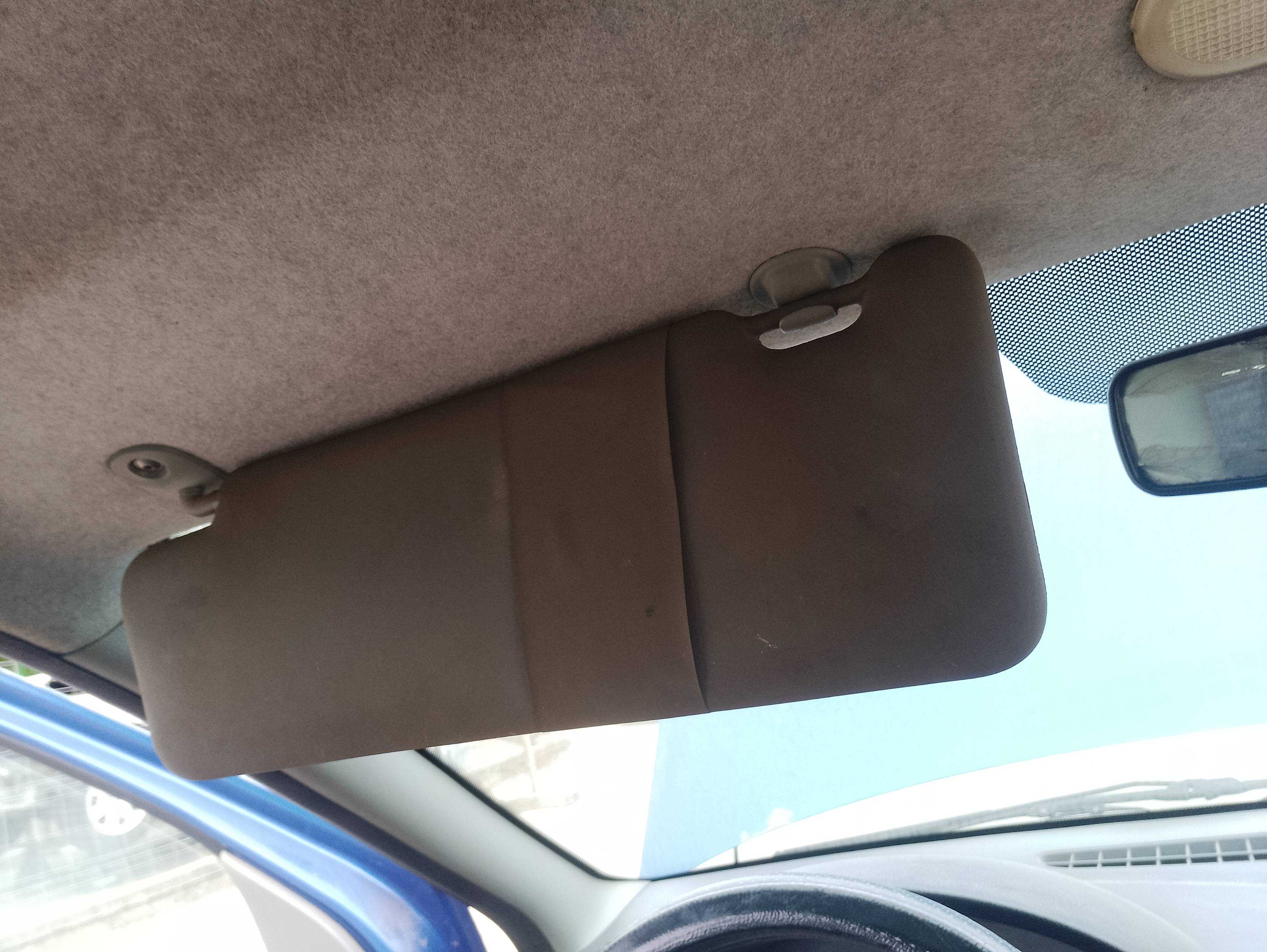 Recambio de parasol izquierdo para dacia logan 1.5 dci diesel cat referencia OEM IAM   