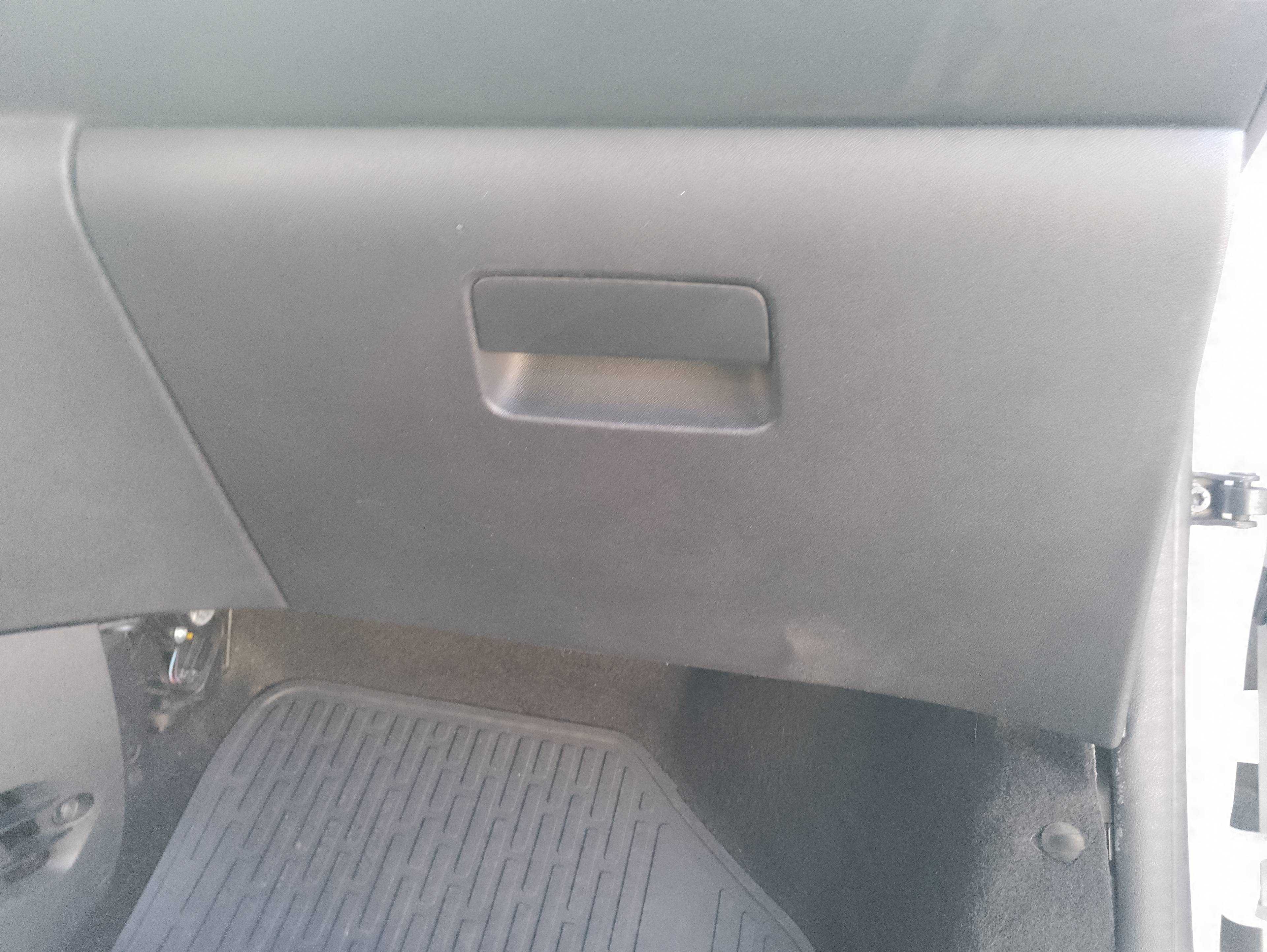 Recambio de guantera para citroën c-elysée exclusive referencia OEM IAM   
