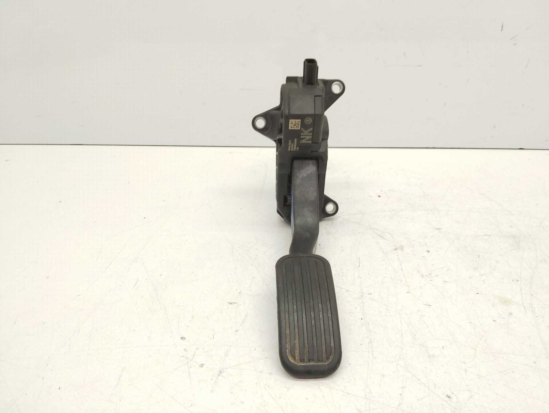 Recambio de pedal acelerador para toyota corolla hybrid (e21) 1.8 referencia OEM IAM 7811002211  
