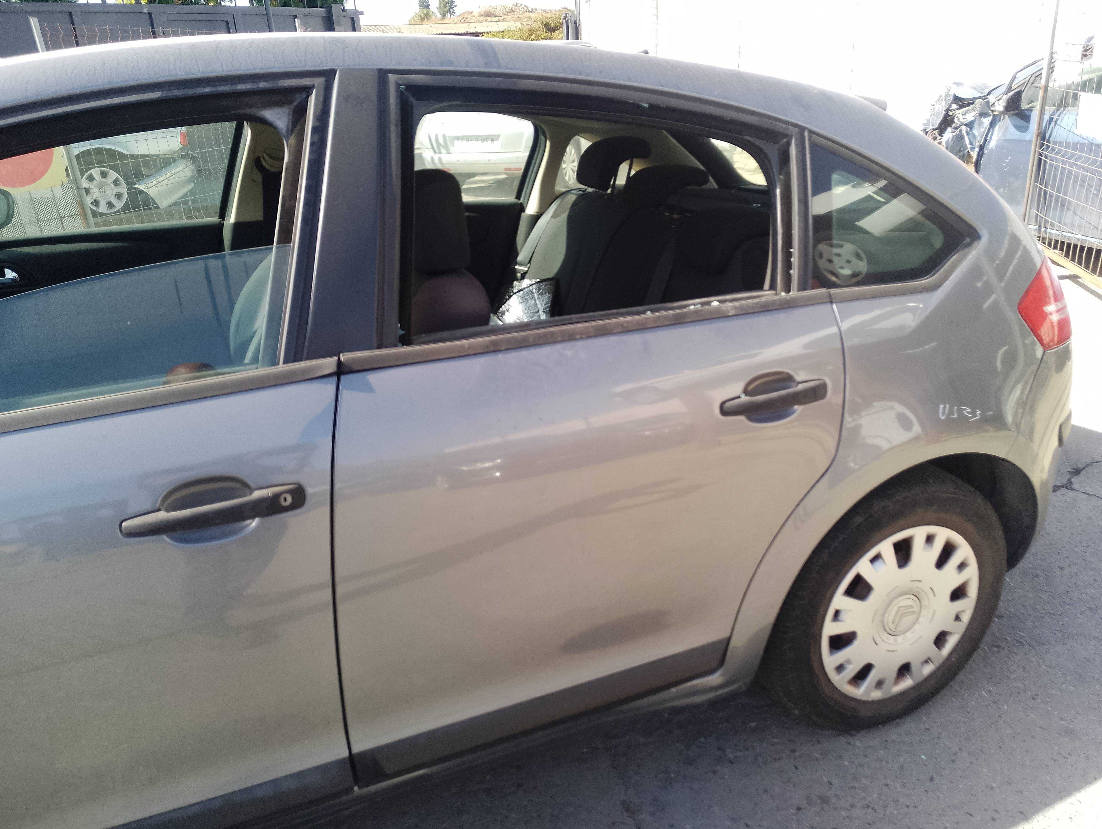 Recambio de puerta trasera izquierda para citroën c4 berlina lx referencia OEM IAM   