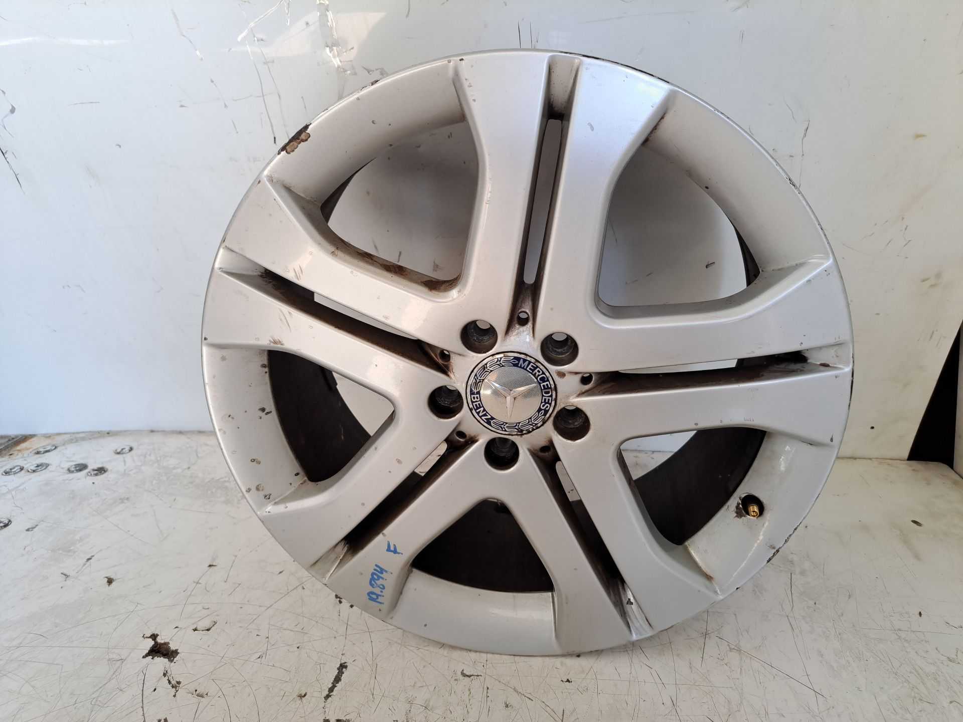 Recambio de llanta para mercedes-benz clase gl (x164) 350 bluetec (164.824) referencia OEM IAM r19 a1644014802 