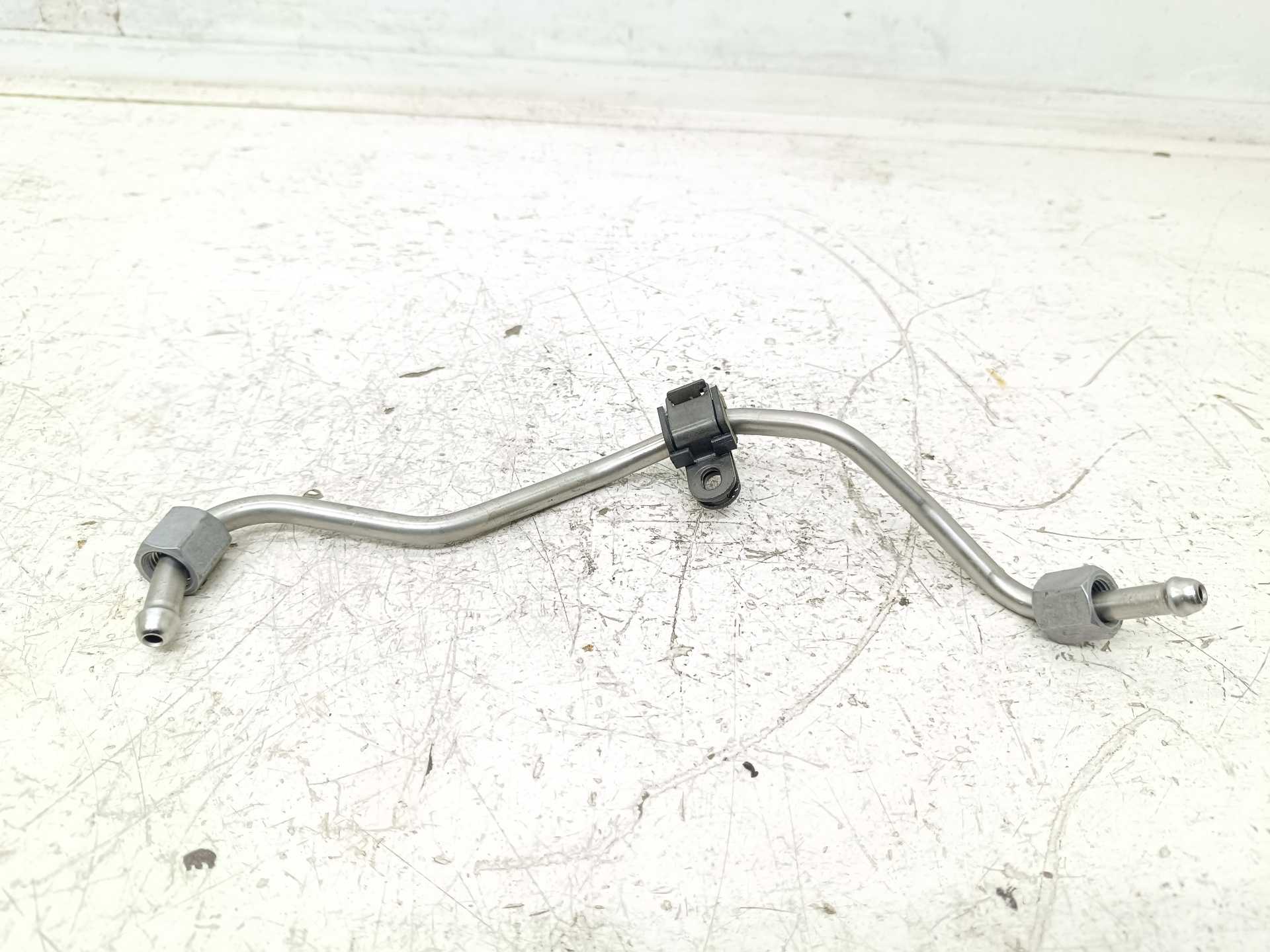 Recambio de tubo para hyundai tucson (nx) klass 2wd referencia OEM IAM   