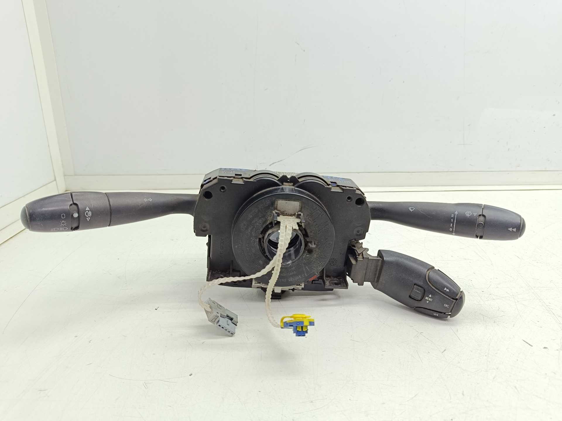 Recambio de mando luces/intermitencia (com2000) para peugeot partner kasten confort l1 referencia OEM IAM 96662455XT  