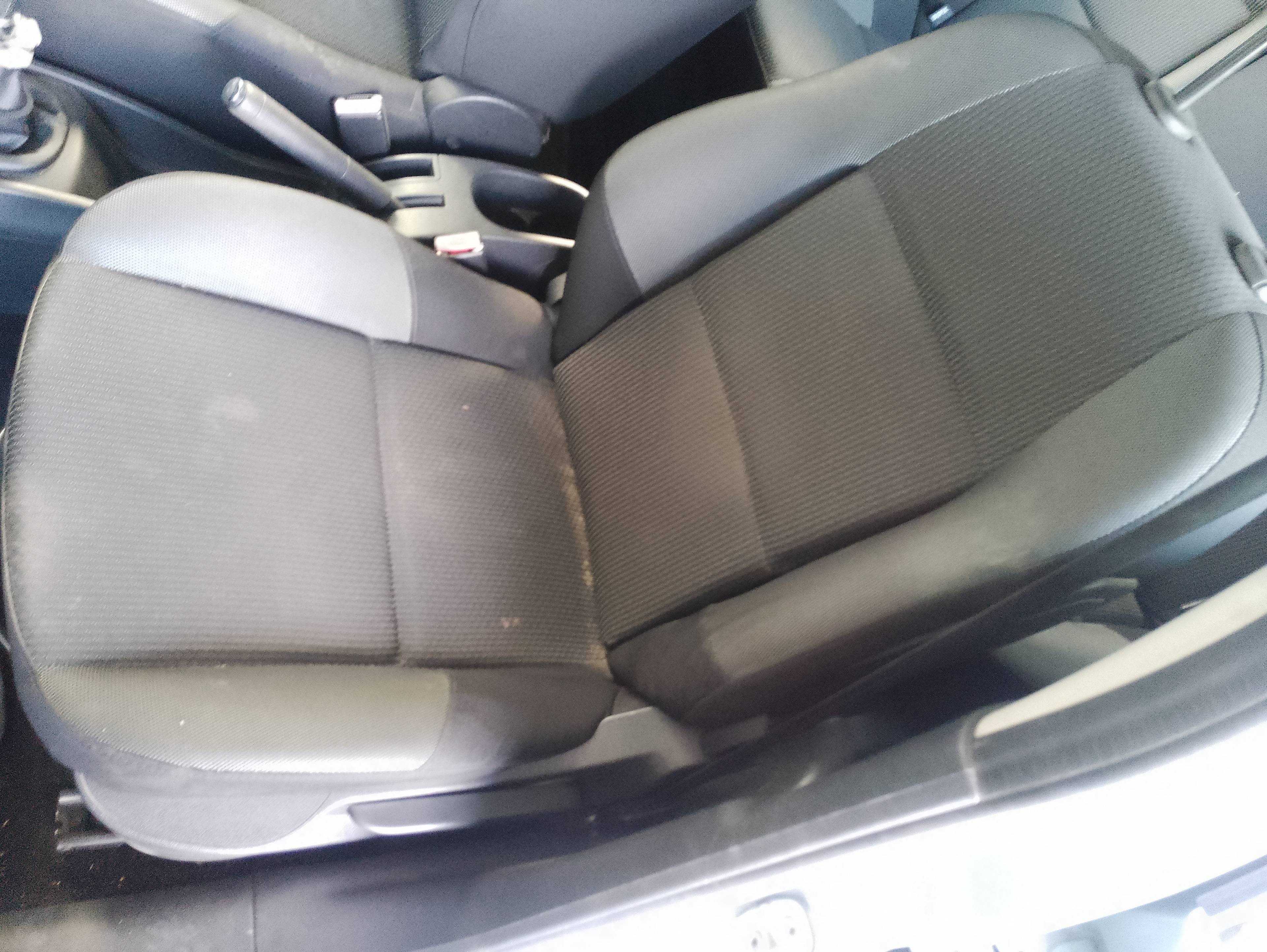 Recambio de asiento delantero izquierdo para peugeot 207 confort referencia OEM IAM   