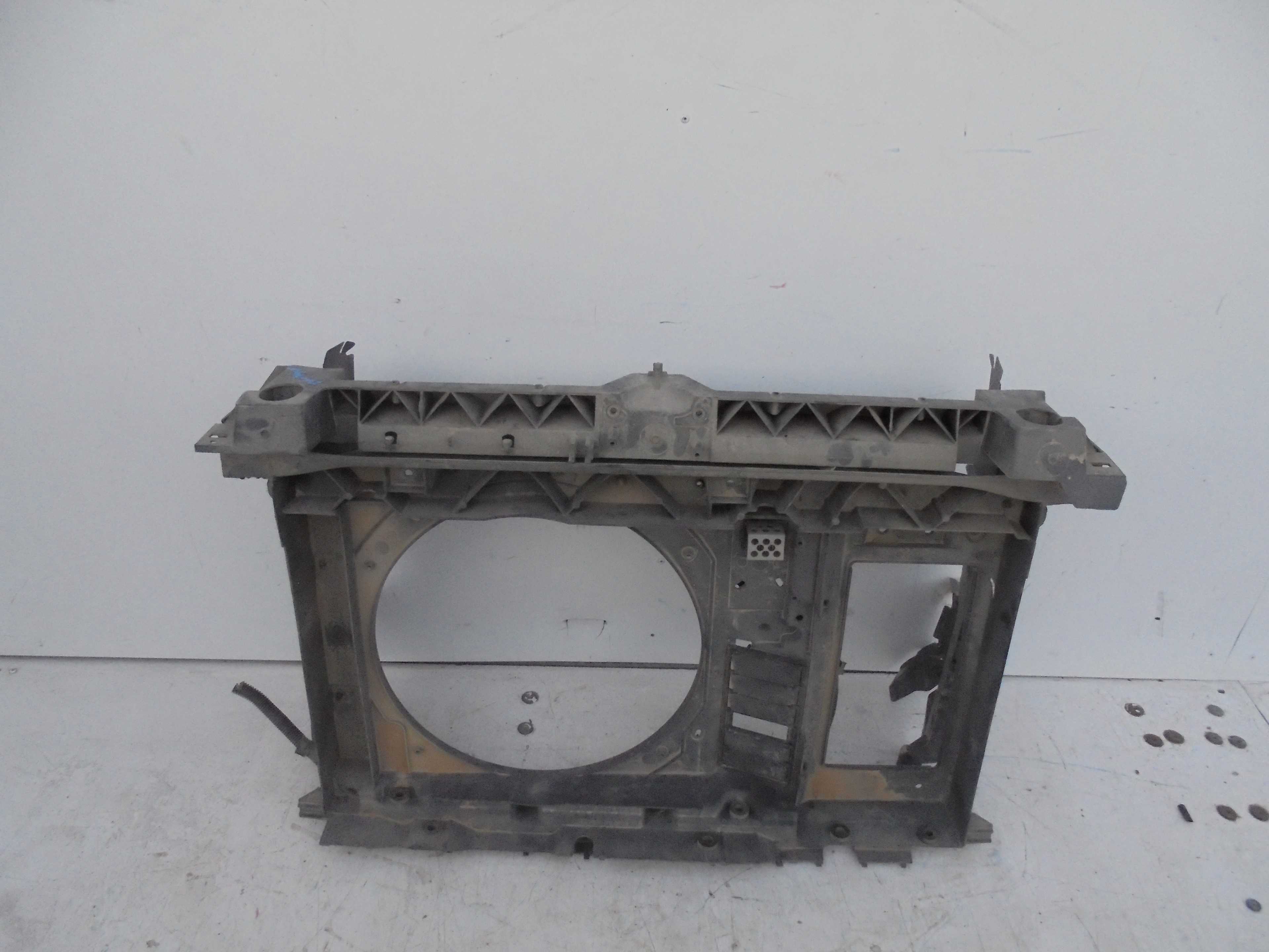 Recambio de panel frontal para peugeot partner kasten confort l1 referencia OEM IAM   