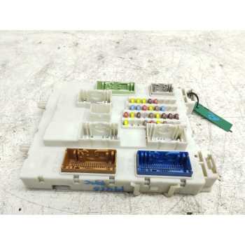 CAJA RELES / FUSIBLES GV6T14A073BD 599F13F06 