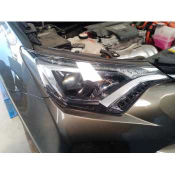 Recambio de faro derecho para toyota rav4 hybrid 4x2 black edition referencia OEM IAM   
