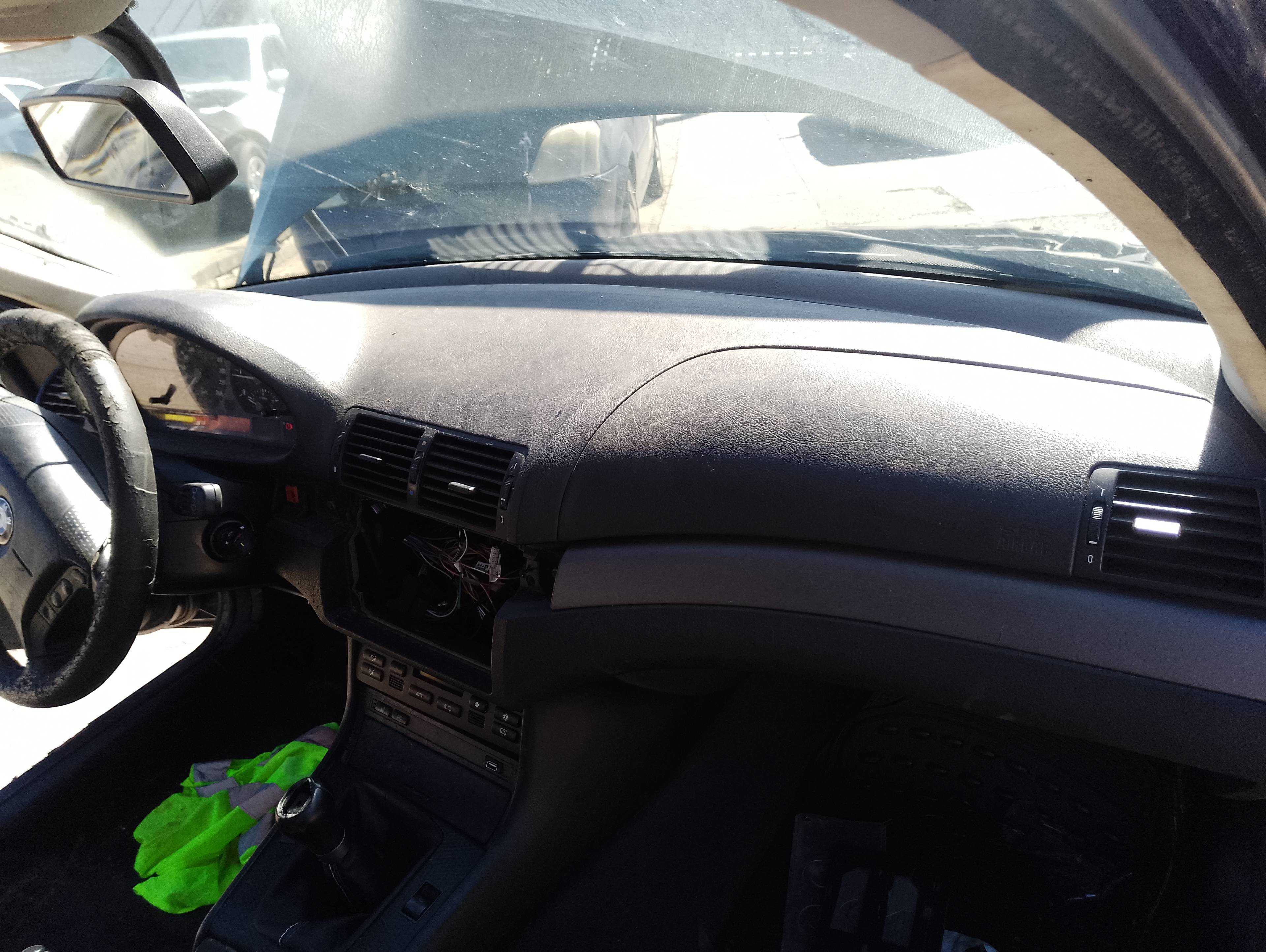 Recambio de salpicadero para bmw serie 3 berlina (e46) 320i referencia OEM IAM   