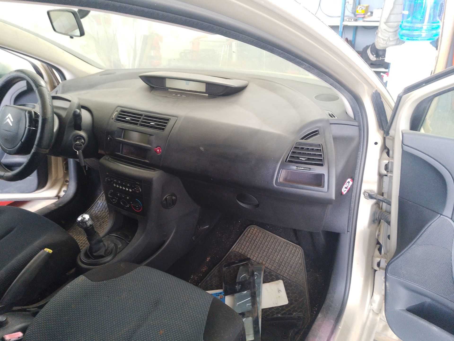 Recambio de salpicadero para citroën c4 i (lc_) 1.6 hdi referencia OEM IAM 8211NQ  