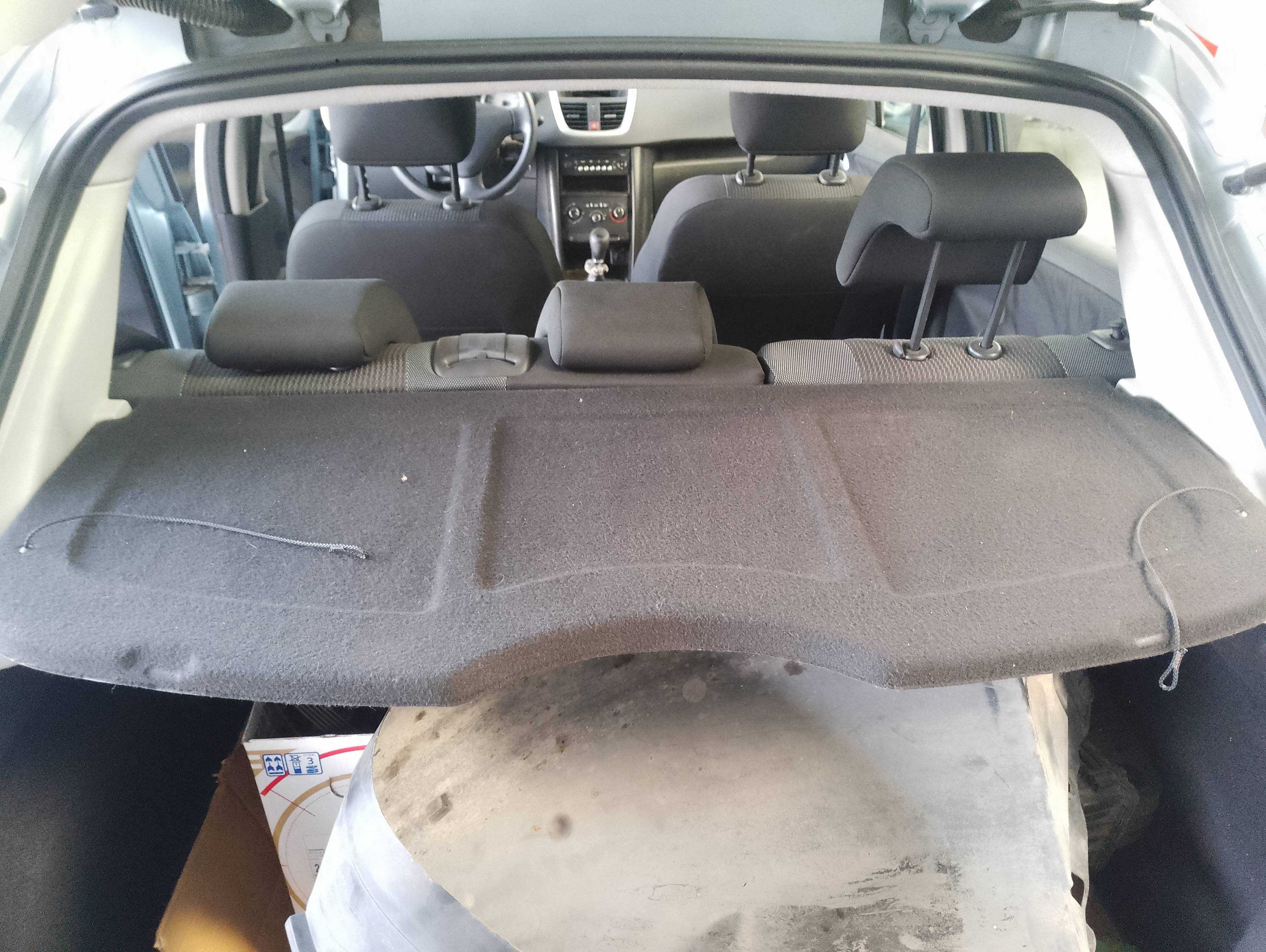 Recambio de bandeja trasera para peugeot 207 confort referencia OEM IAM 8794RX  