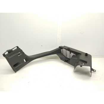 MOLDURA INTERIOR 5G6867761E 