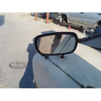 RETROVISOR IZQUIERDO 