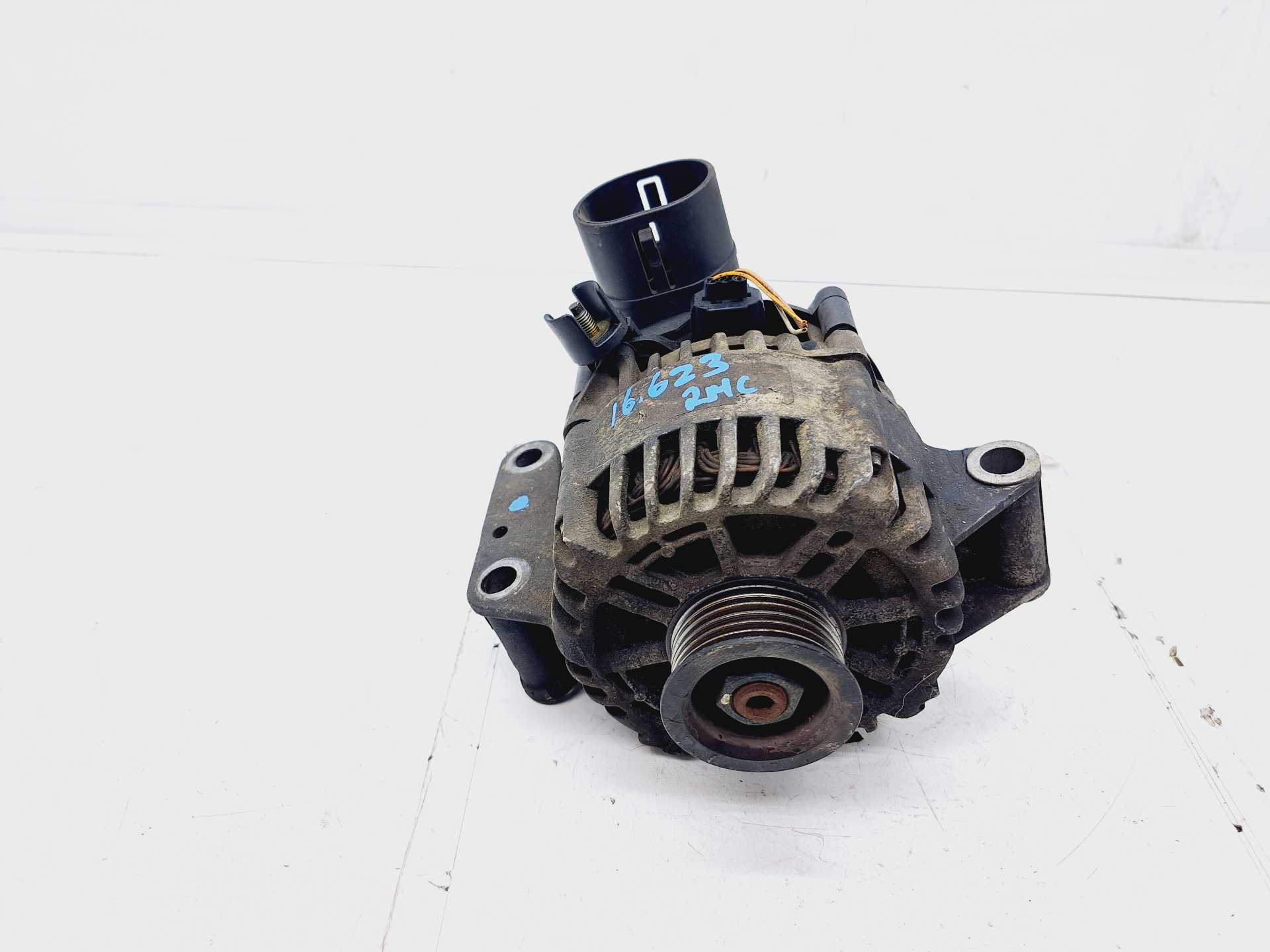 Recambio de alternador para ford mondeo berlina (ge) 2.0 16v di td cat referencia OEM IAM   