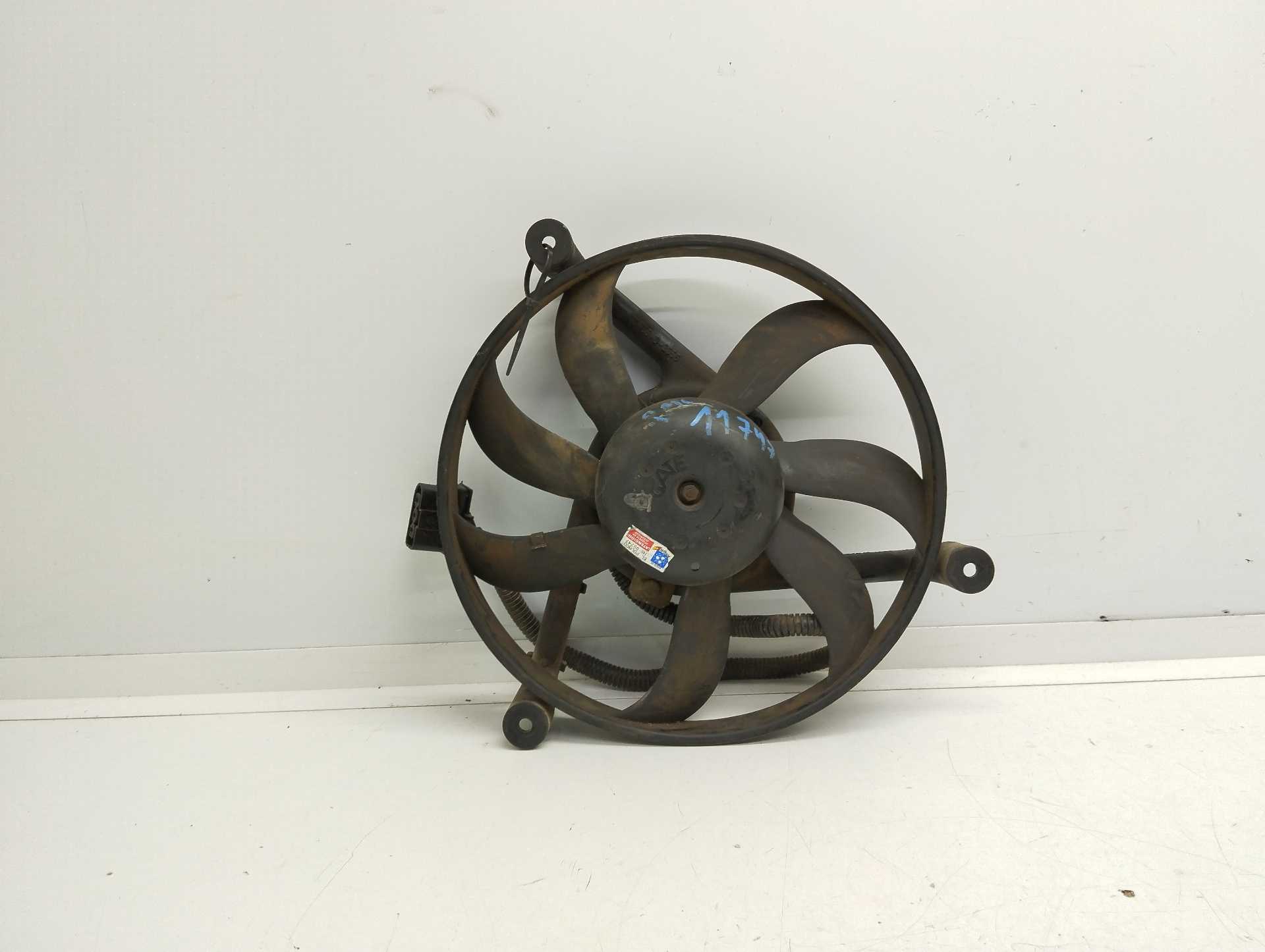 Recambio de electroventilador radiador aire acondicionado para seat toledo (1m2) 1.9 tdi referencia OEM IAM 135502355  