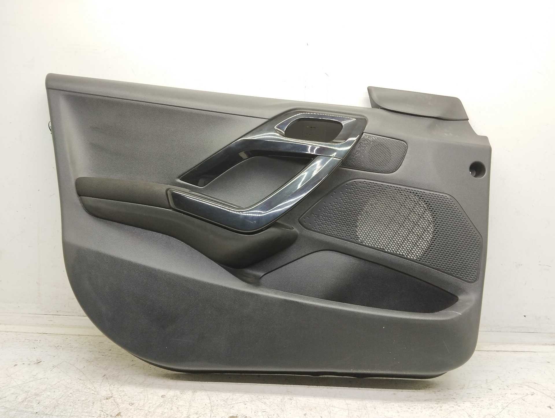 Recambio de guarnecido puerta delantera izquierda para peugeot 208 style referencia OEM IAM 96763526ZD  