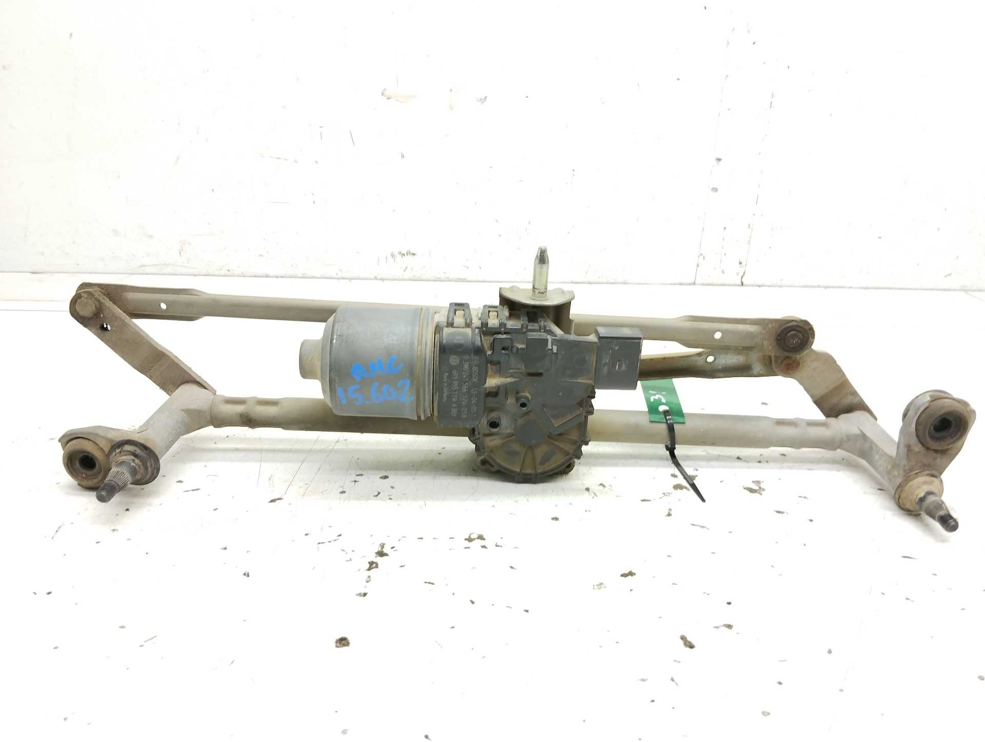 Recambio de motor limpia delantero para seat ibiza (6j5) reference referencia OEM IAM 6R1955023C 3397021393 BOSCH