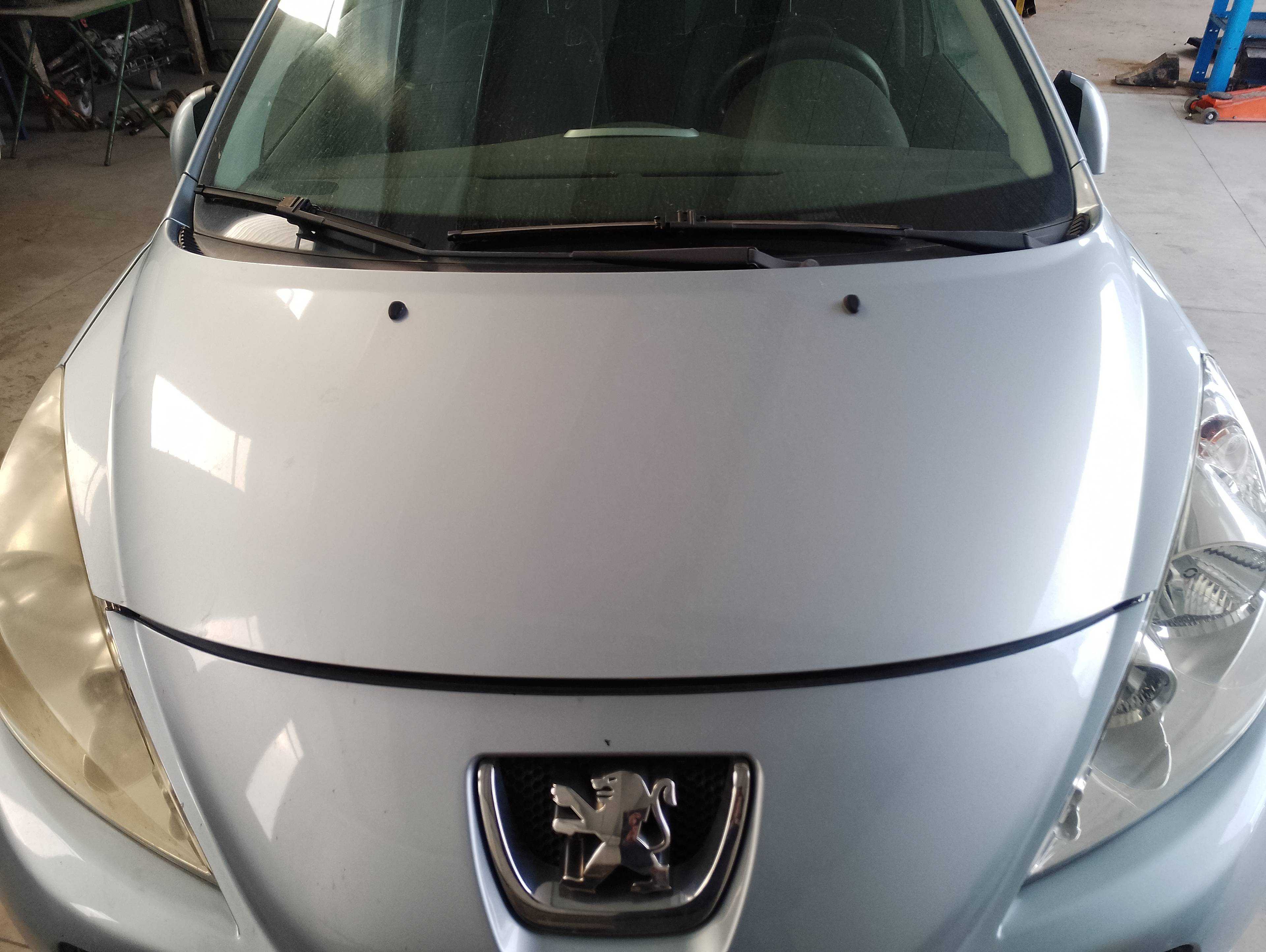 Recambio de capo para peugeot 207 confort referencia OEM IAM   
