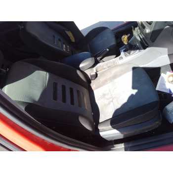 ASIENTO DELANTERO DERECHO 