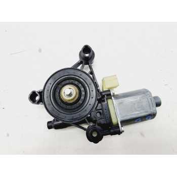 MOTOR ELEVALUNAS DELANTERO DERECHO 5Q0959802B 0130822716 BOSCH