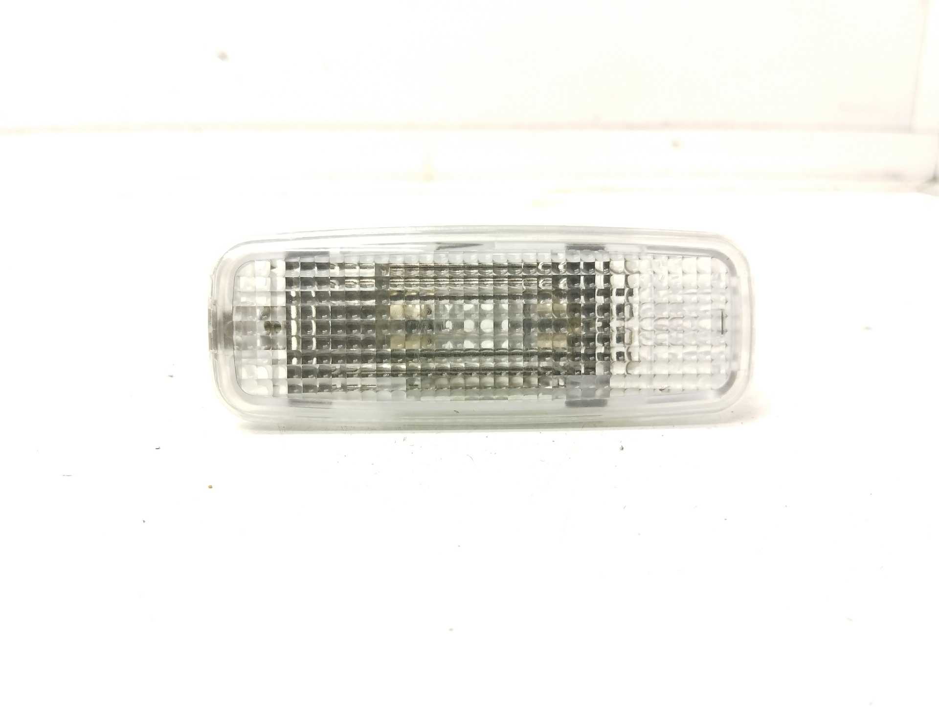 Recambio de luz interior para audi a3 (8p) 1.6 tdi ambiente referencia OEM IAM 4E0847105  