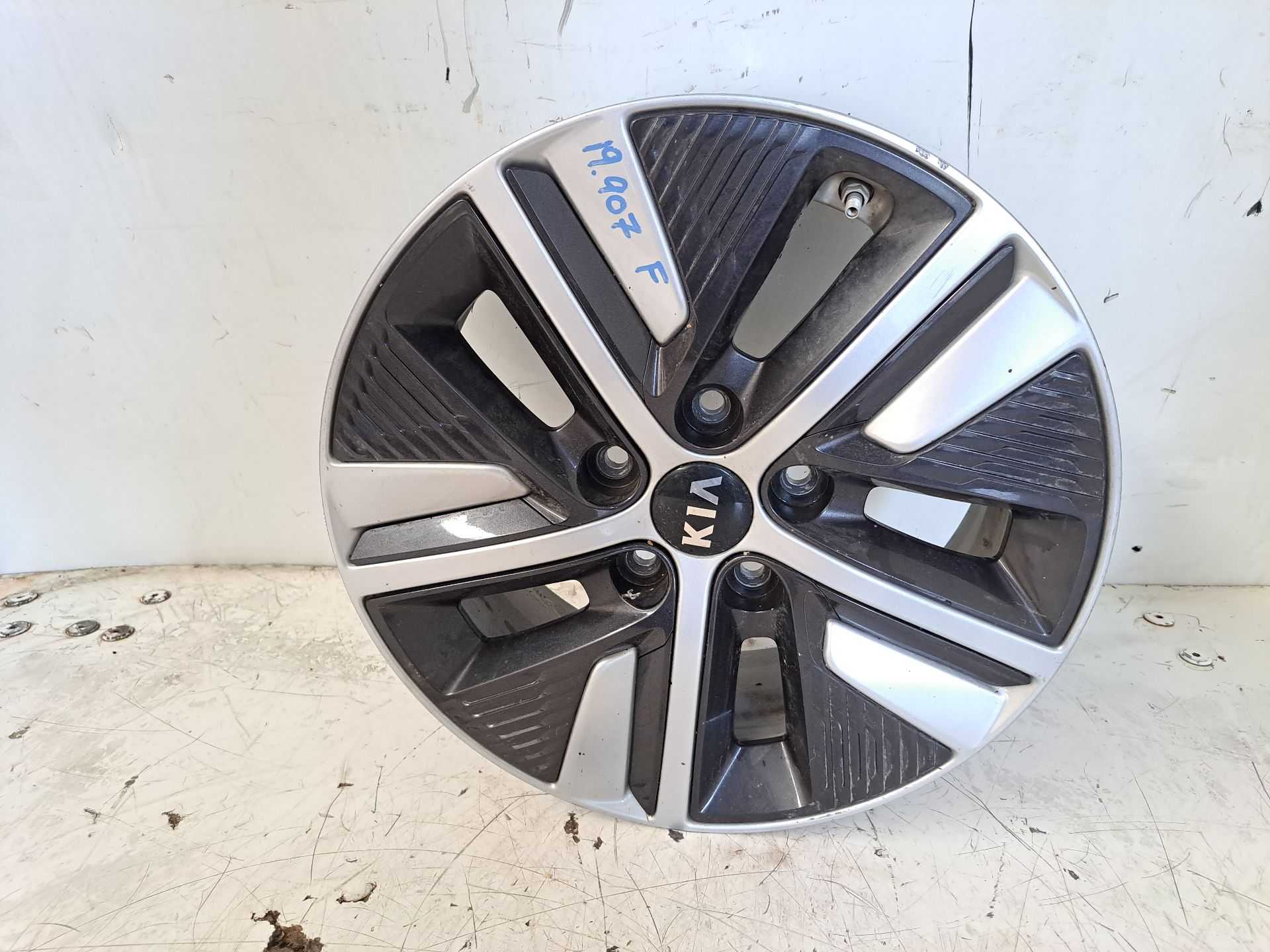 Recambio de llanta para kia niro (sg2) hybrid concept referencia OEM IAM r16 52910g5500 