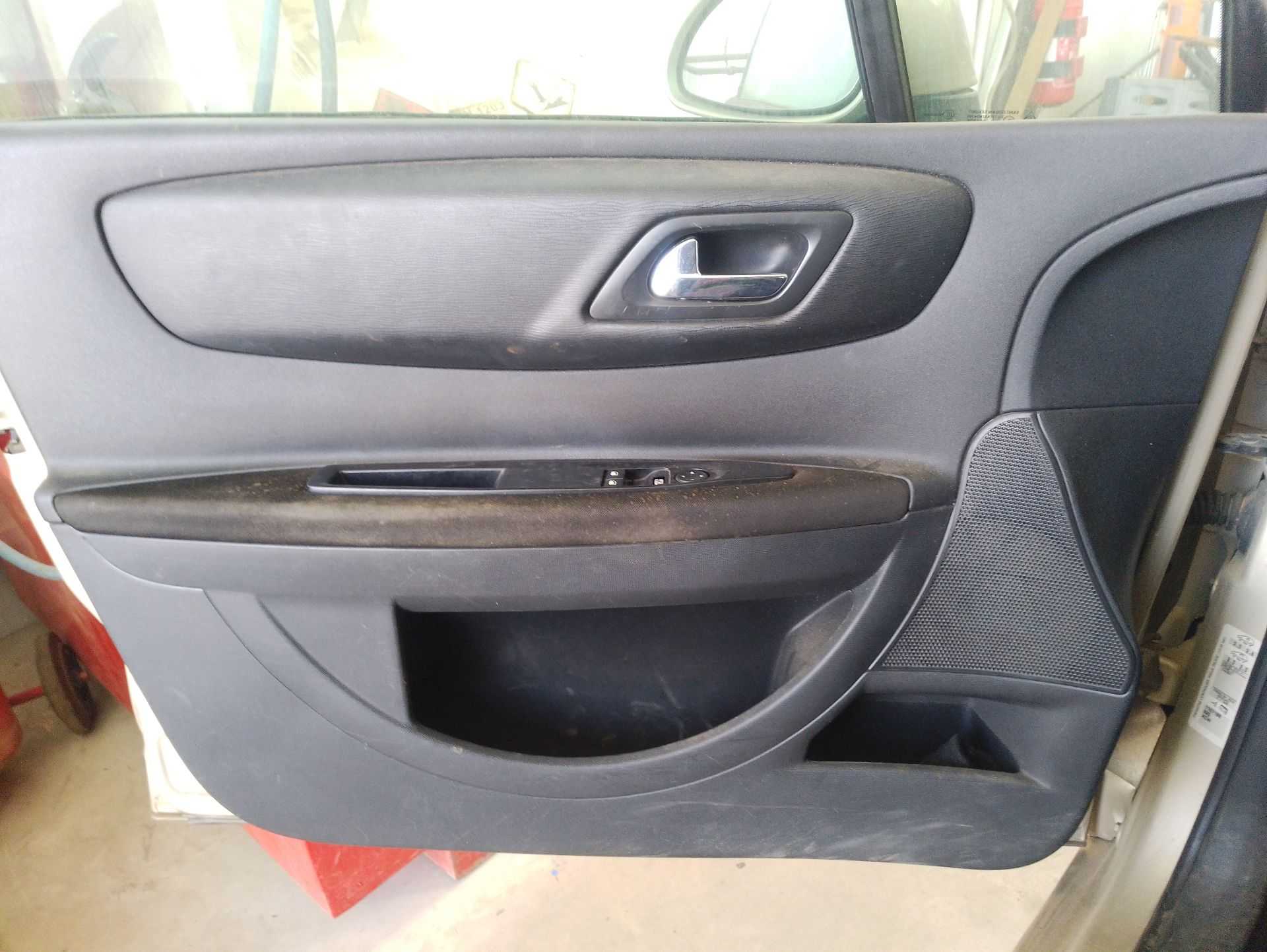 Recambio de guarnecido puerta delantera izquierda para citroën c4 i (lc_) 1.6 hdi referencia OEM IAM   