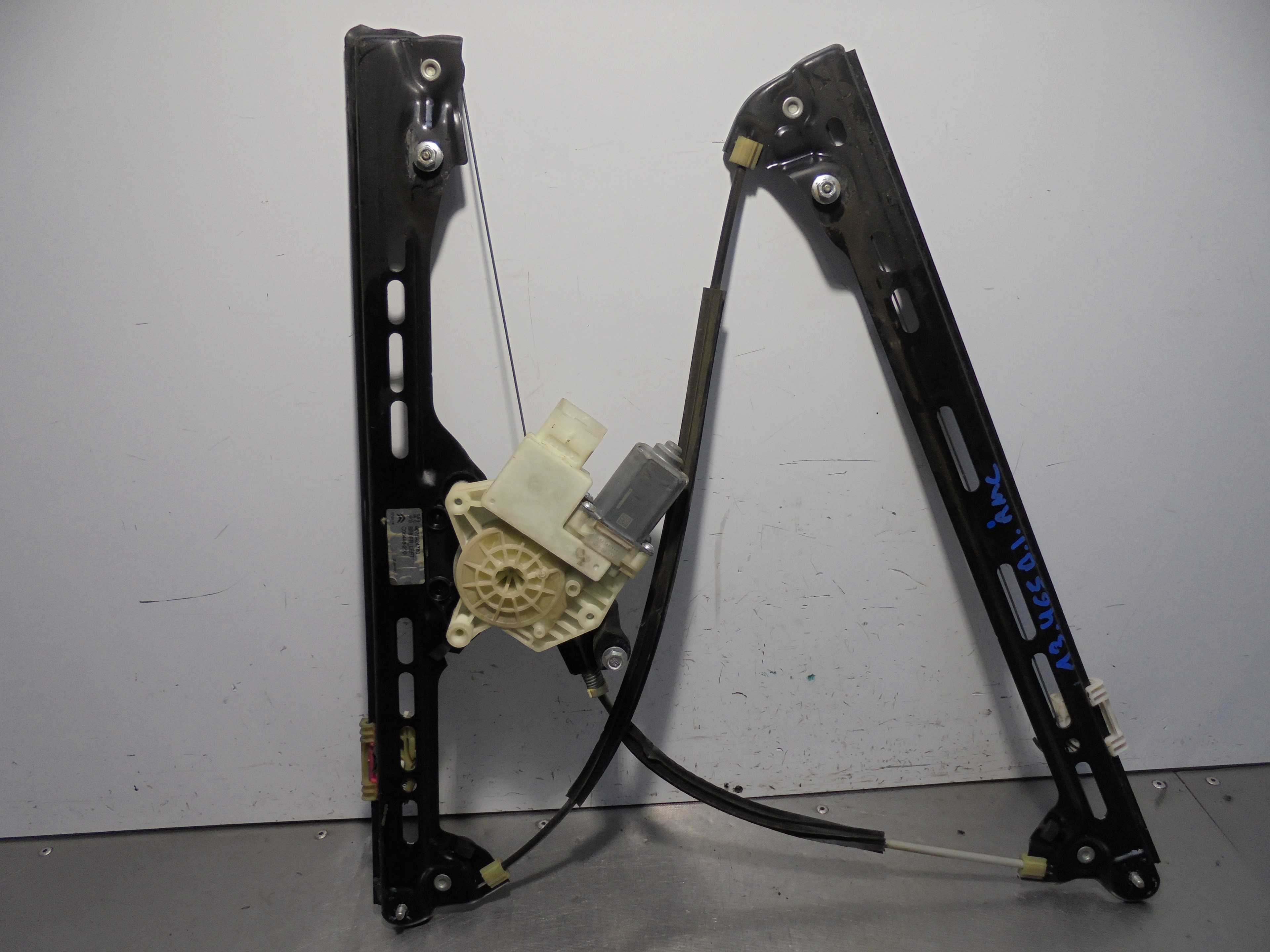 Recambio de elevalunas delantero izquierdo para citroën c4 picasso exclusive referencia OEM IAM 9675924780 BROSE 