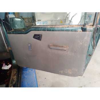GUARNECIDO PUERTA DELANTERA DERECHA 