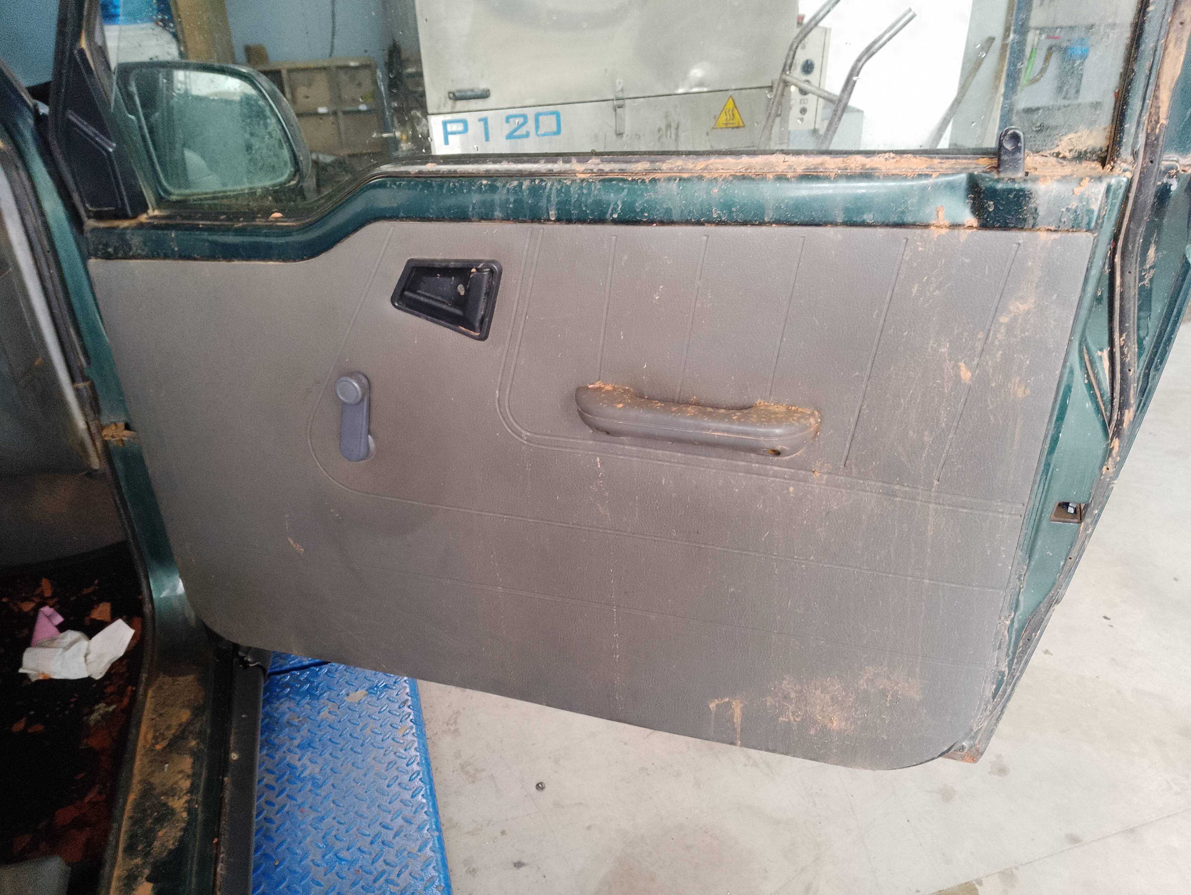 Recambio de guarnecido puerta delantera derecha para suzuki vitara se/sv (et) 2.0 turbodiesel referencia OEM IAM   