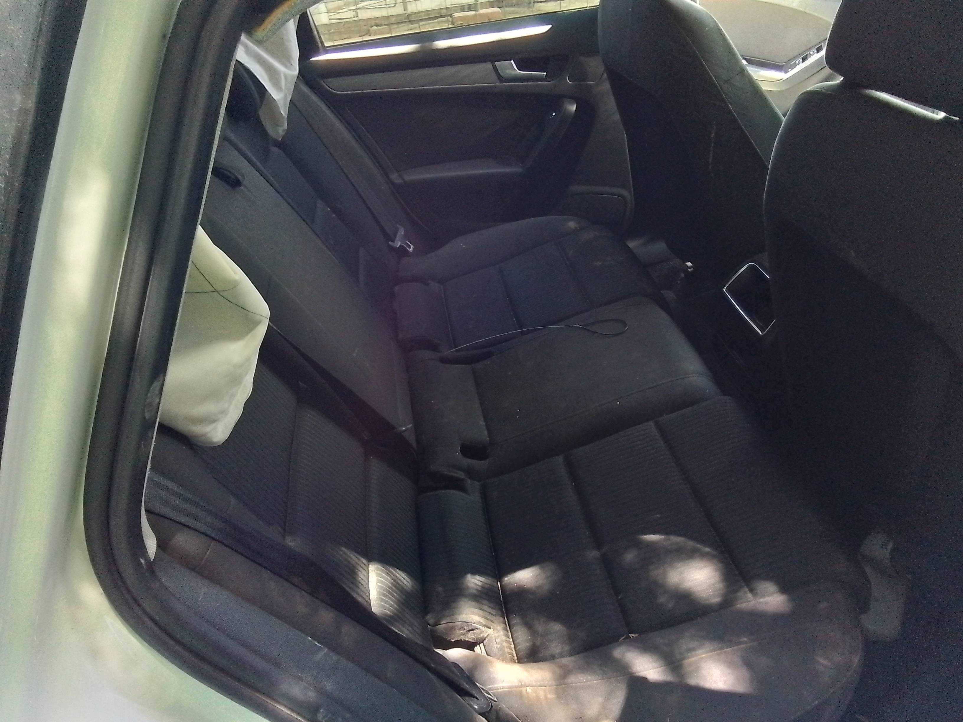 Recambio de asientos traseros para audi a4 ber. (b8) 2.0 16v tdi clean diesel referencia OEM IAM   