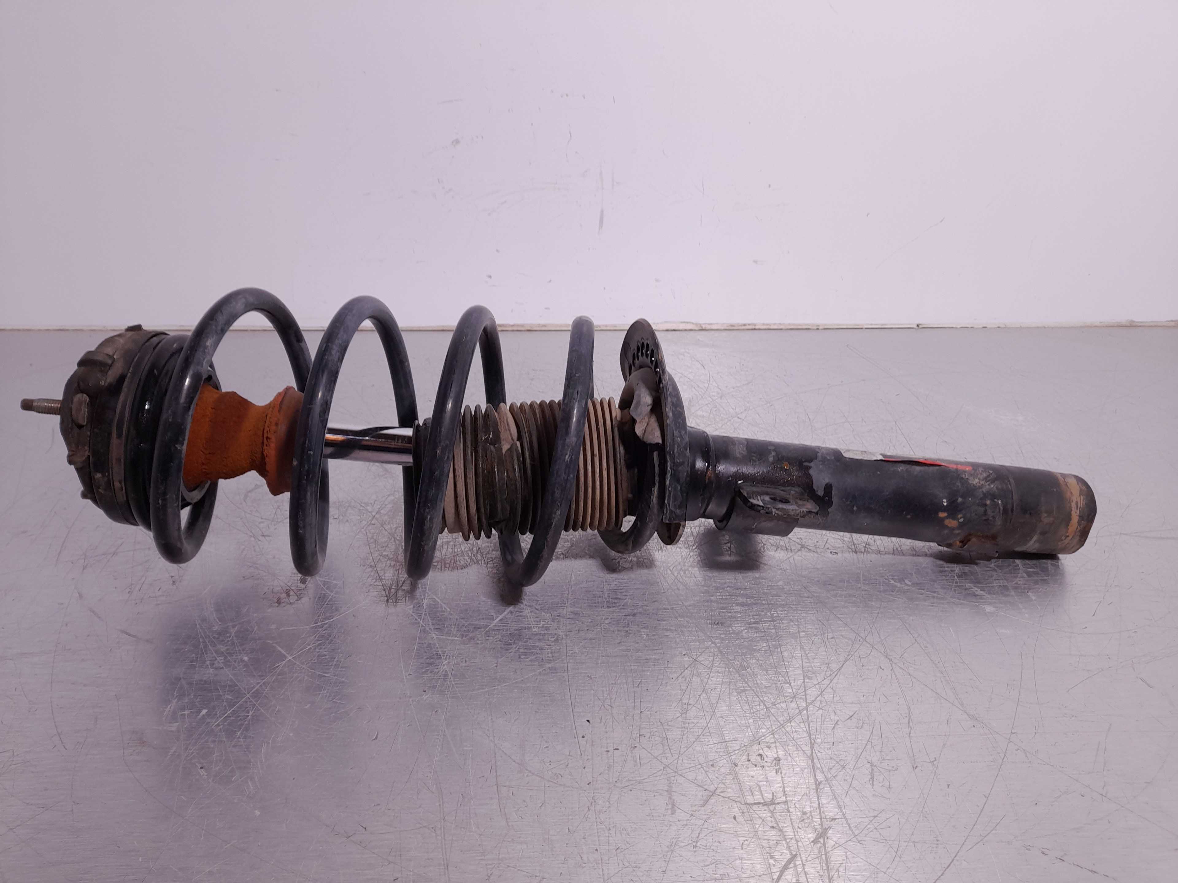 Recambio de amortiguador delantero izquierdo para ford mondeo berlina (ge) referencia OEM IAM 21518012  