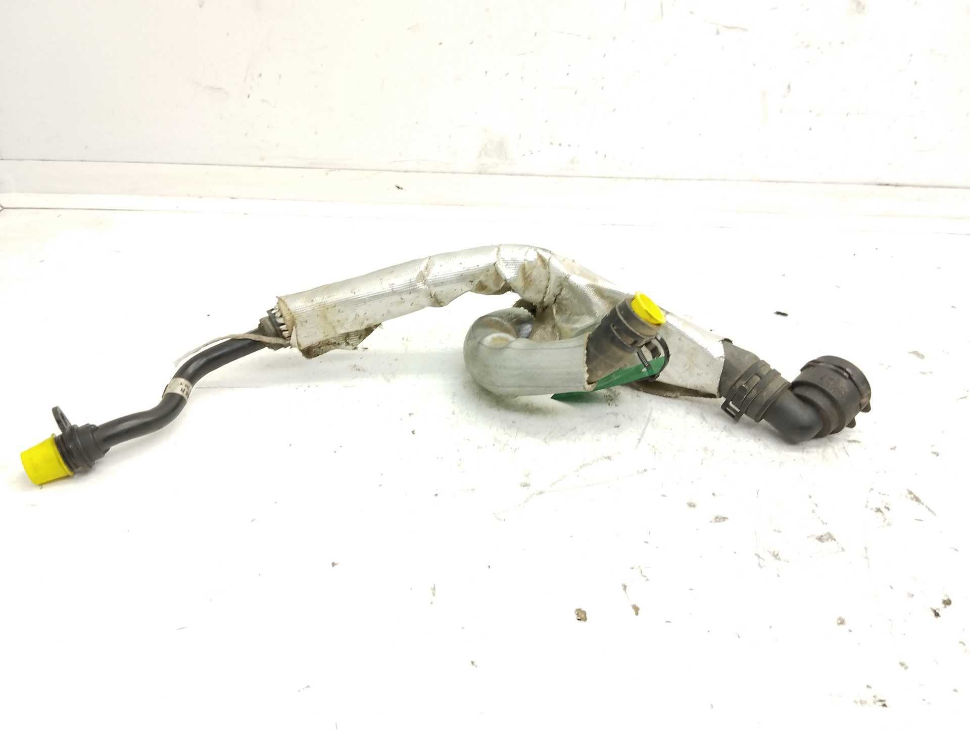 Recambio de tubos de agua para volkswagen golf vii lim. 2.0 tsi referencia OEM IAM 06K121065R  