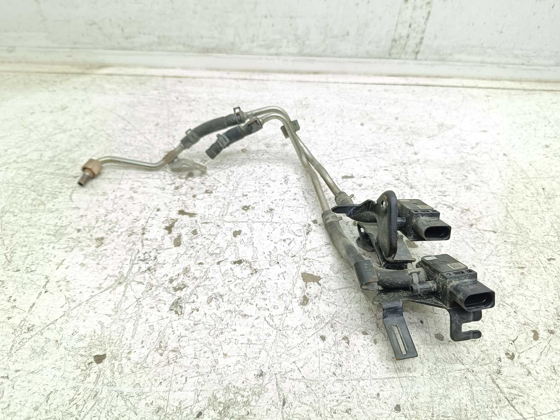 Recambio de tubo para skoda rapid active referencia OEM IAM 04L131552CS  