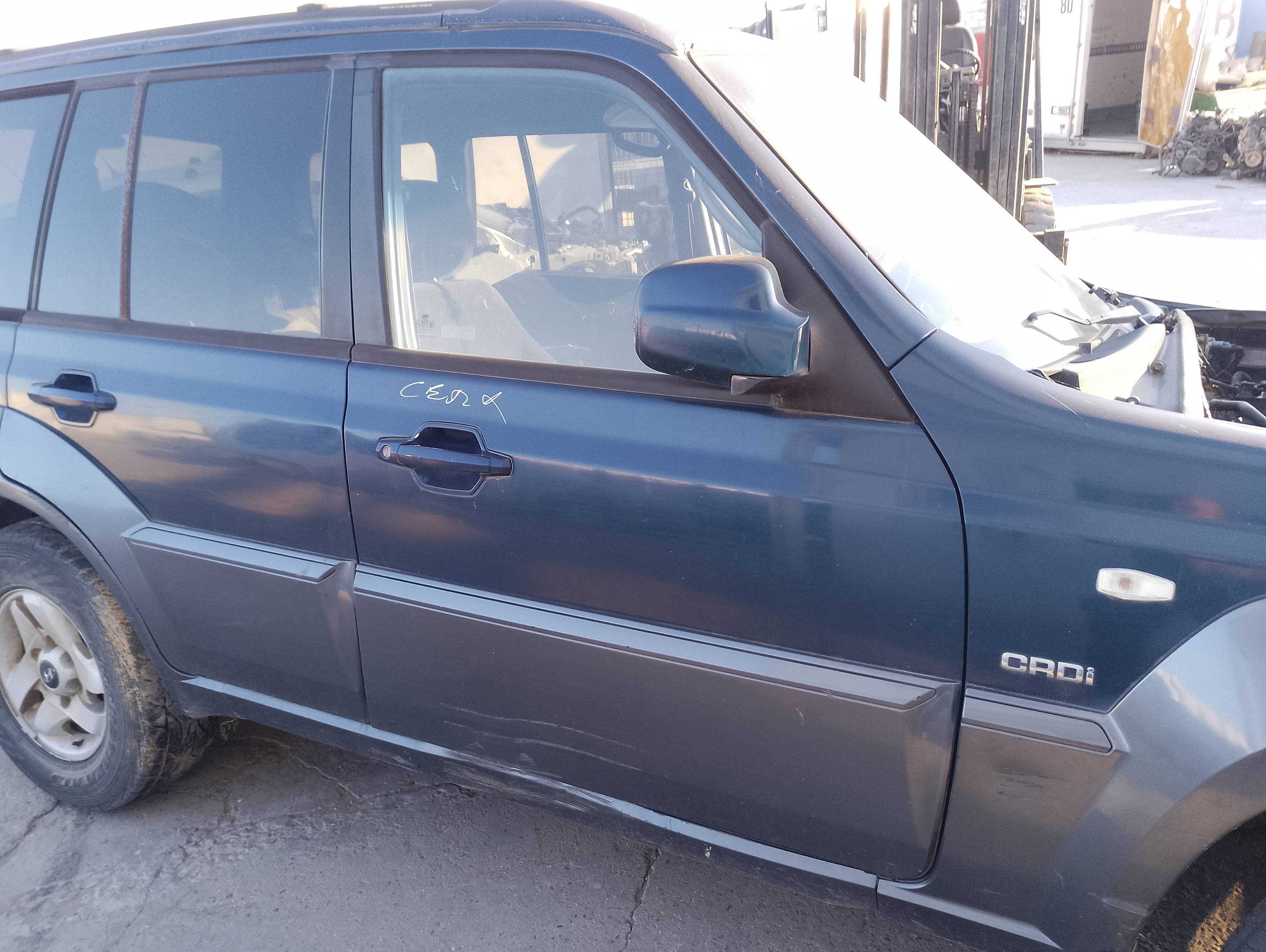 Recambio de puerta delantera derecha para hyundai terracan (hp) 2.9 crdi full referencia OEM IAM   
