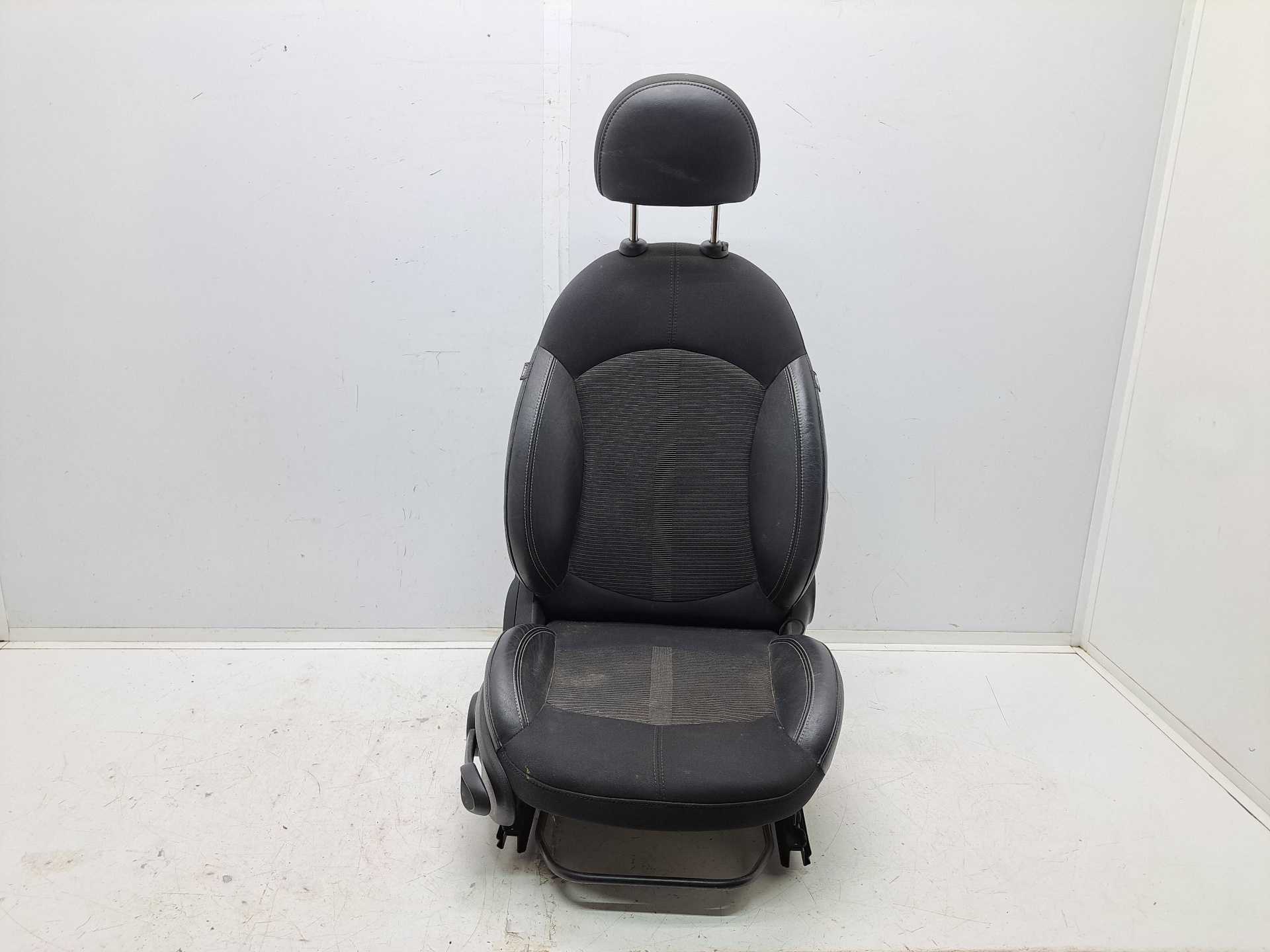 Recambio de asiento delantero derecho para bmw mini countryman (r60) cooper d referencia OEM IAM  52109803730 