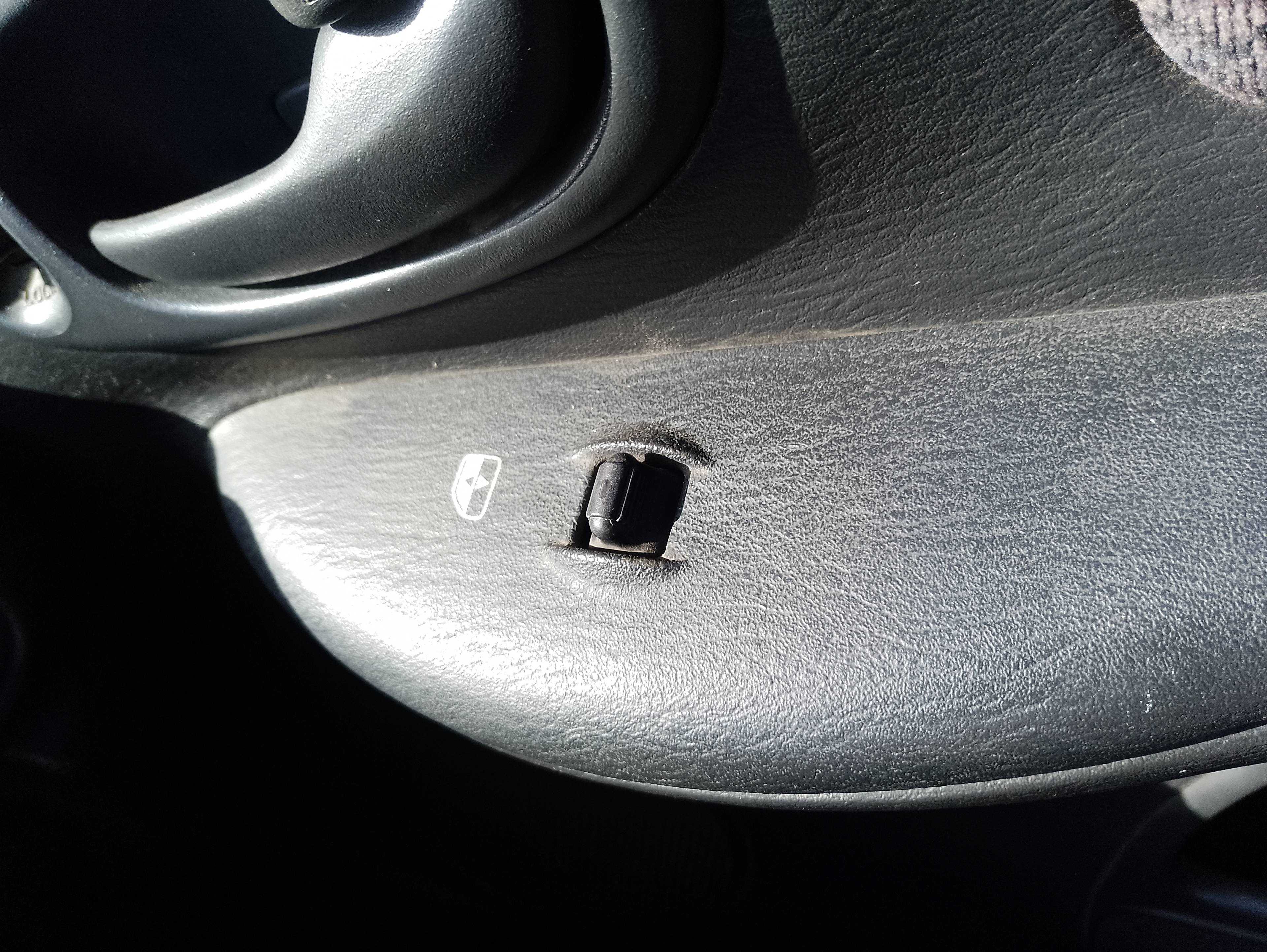 Recambio de mando elevalunas delantero derecho para chrysler neon (pl) 1.6 le referencia OEM IAM   