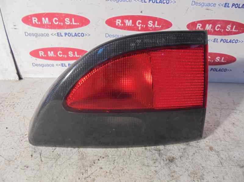 Recambio de piloto porton trasero izquierdo para renault megane i berlina hatchback (ba0) 1.6 referencia OEM IAM 7700838532  