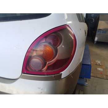 PILOTO TRASERO DERECHO 26550BN011 
