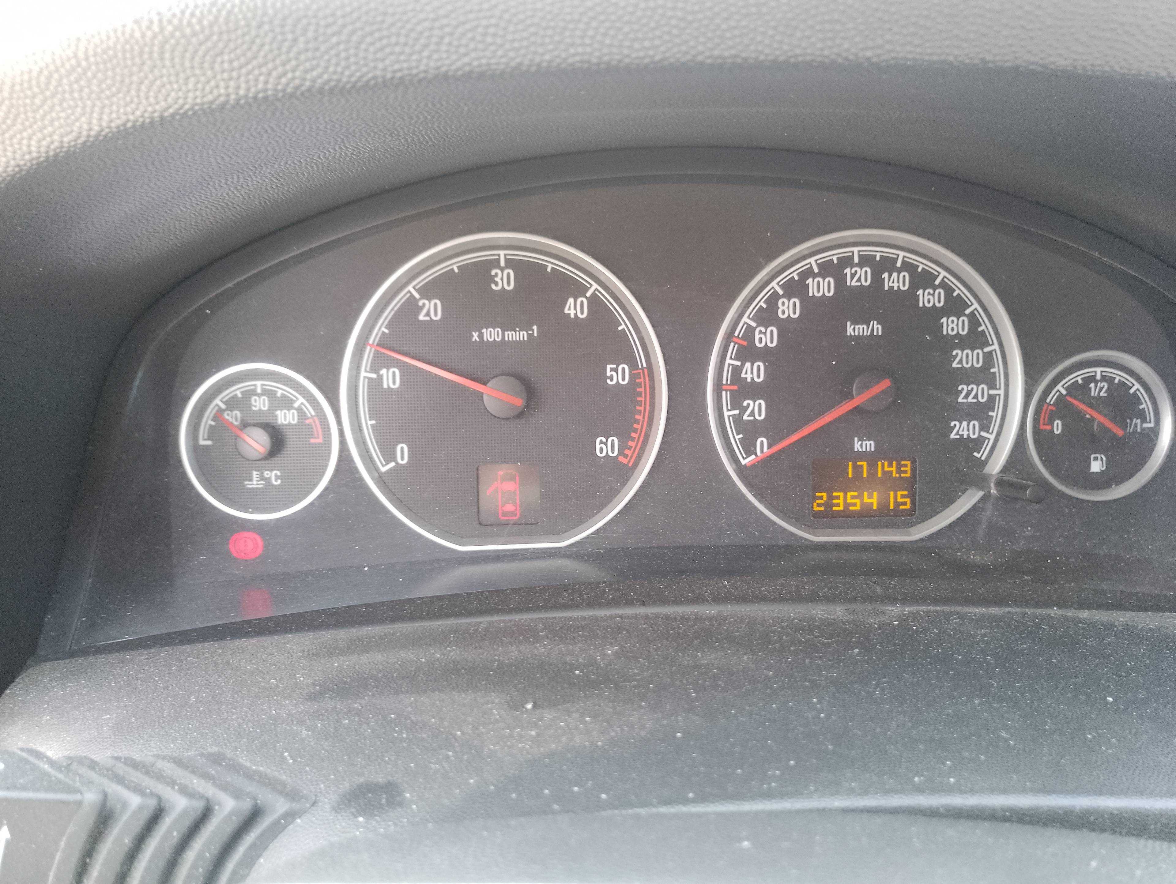 Recambio de cuadro instrumentos para opel vectra c berlina club referencia OEM IAM   